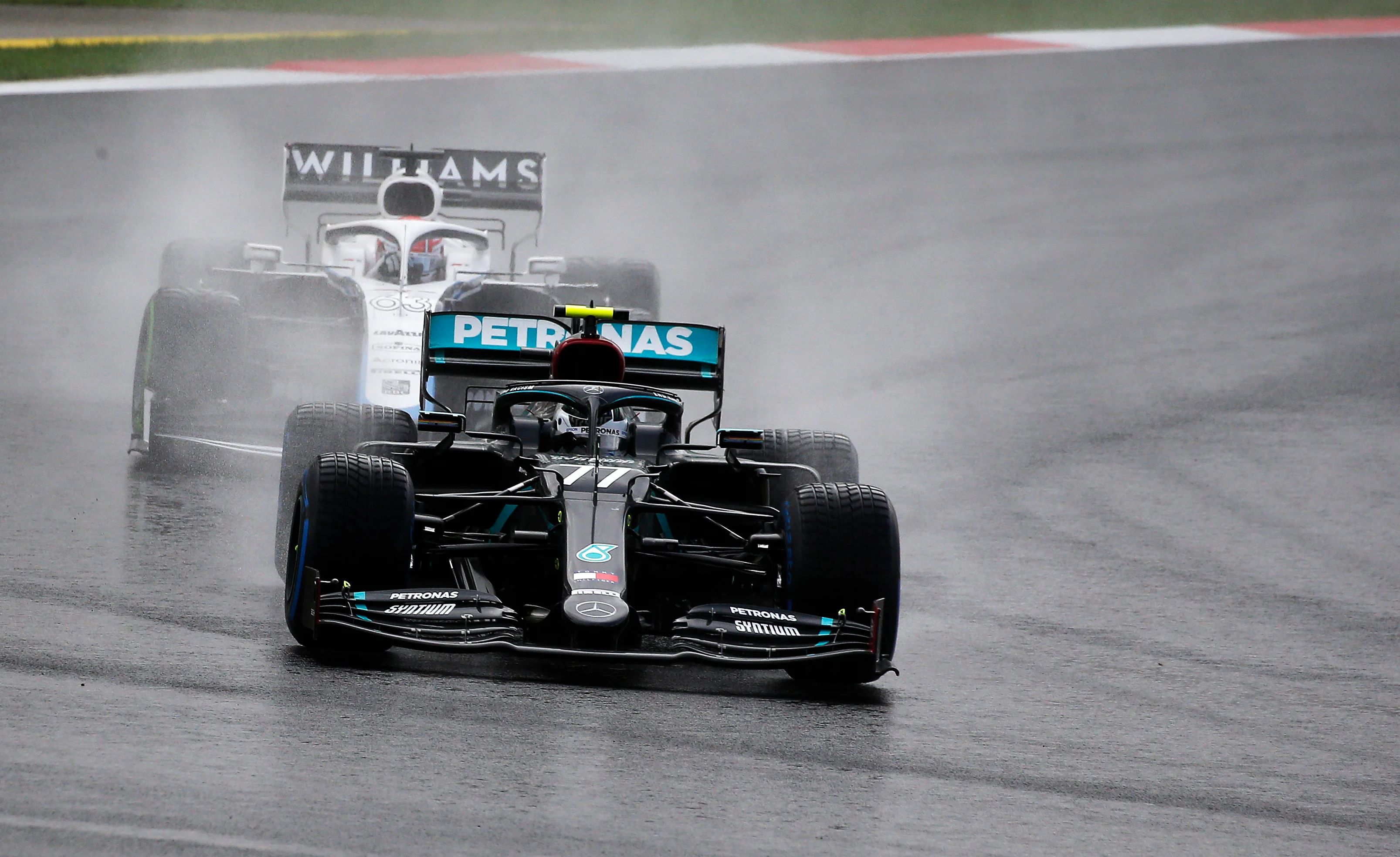 ISTANBUL, TURKEY - NOVEMBER 15: Valtteri Bottas of Finland driving the (77) Mercedes AMG Petronas