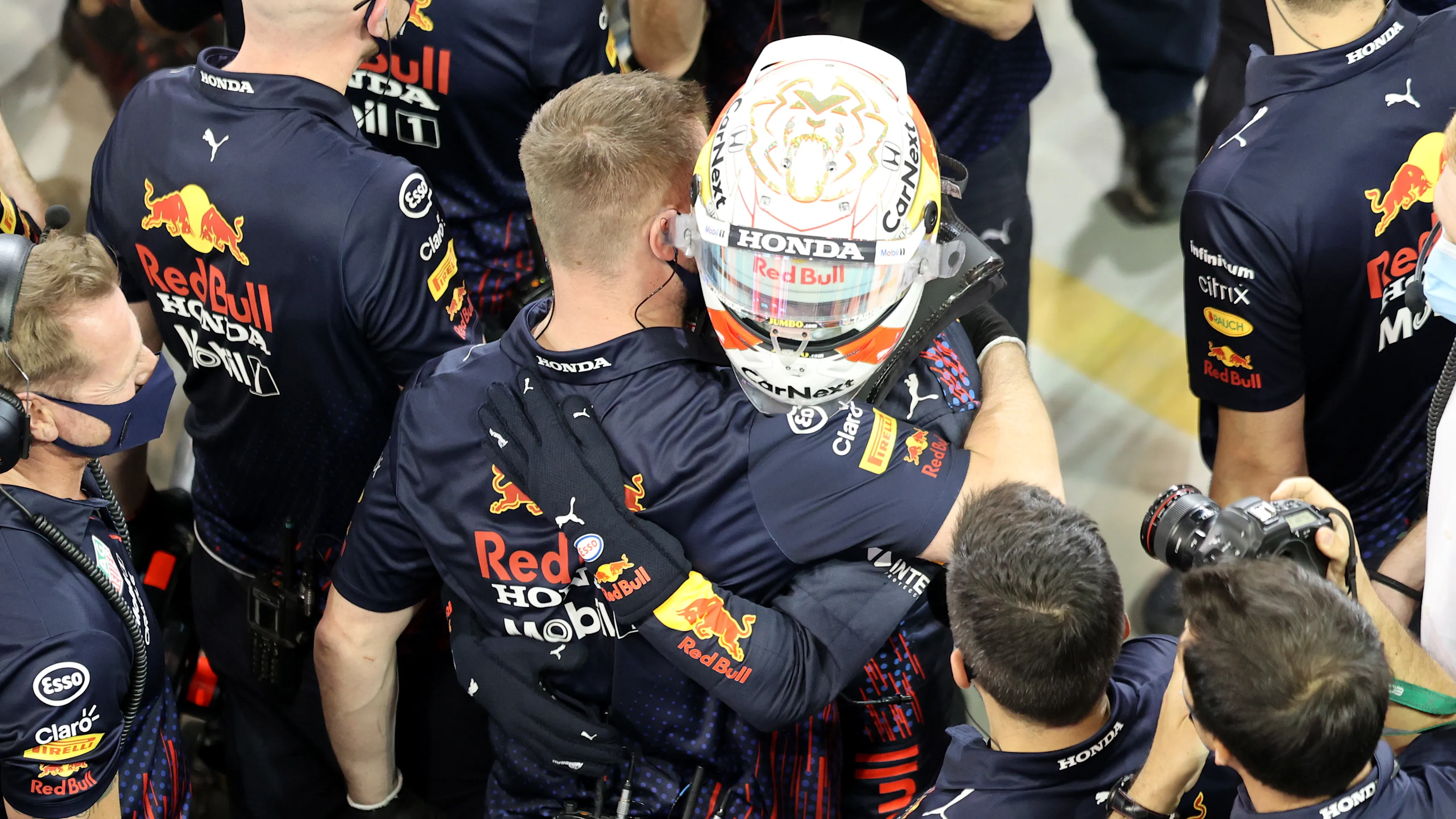 ABU DHABI, UNITED ARAB EMIRATES - DECEMBER 11: Pole position qualifier Max Verstappen of Netherlands and Red Bull Racing celebrates in parc ferme  during qualifying ahead of the F1 Grand Prix of Abu Dhabi at Yas Marina Circuit on December 11, 2021 in Abu Dhabi, United Arab Emirates. (Photo by Mahmoud Khaled - Formula 1/Formula 1 via Getty Images)
