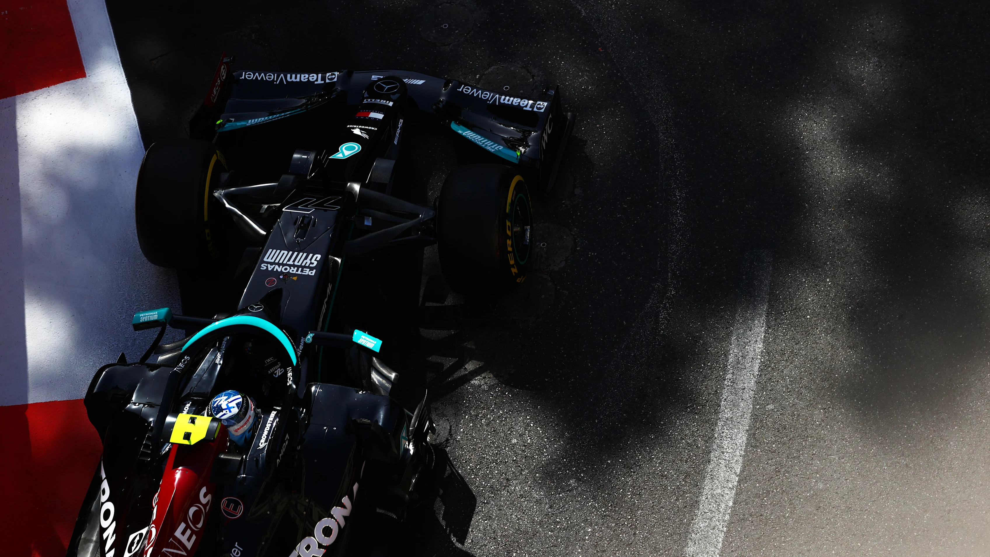 BAKU, AZERBAIJAN - JUNE 04: Valtteri Bottas of Finland driving the (77) Mercedes AMG Petronas F1