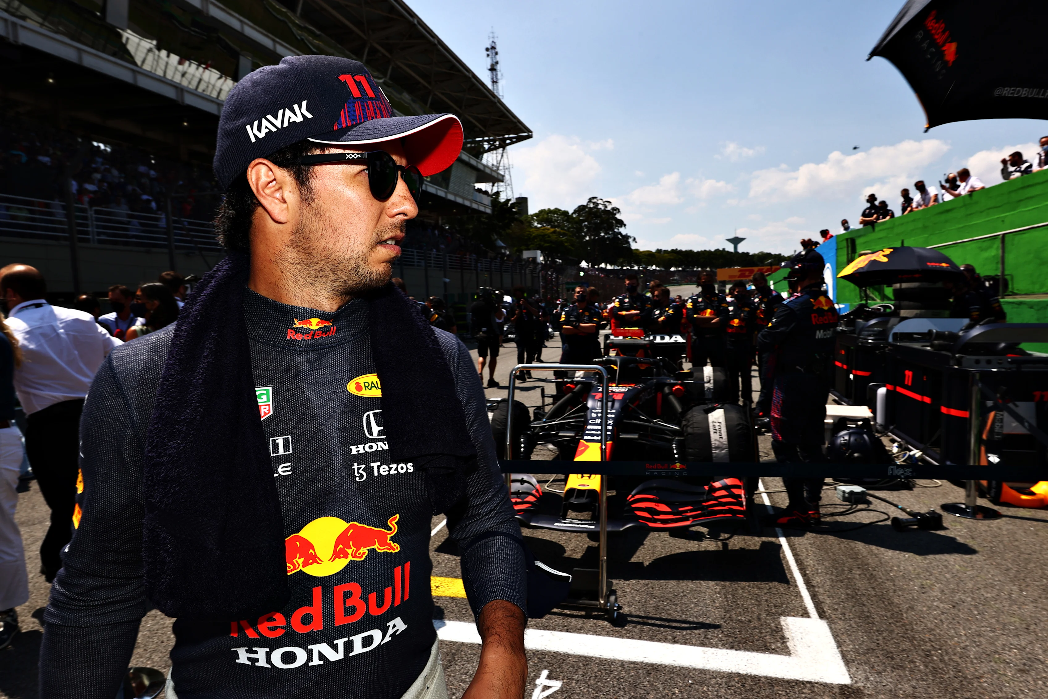SAO PAULO, BRAZIL - NOVEMBER 14: Sergio Perez of Mexico and Red Bull Racing prepares to drive on the grid during the F1 Grand Prix of Brazil at Autodromo Jose Carlos Pace on November 14, 2021 in Sao Paulo, Brazil. (Photo by Mark Thompson/Getty Images)
