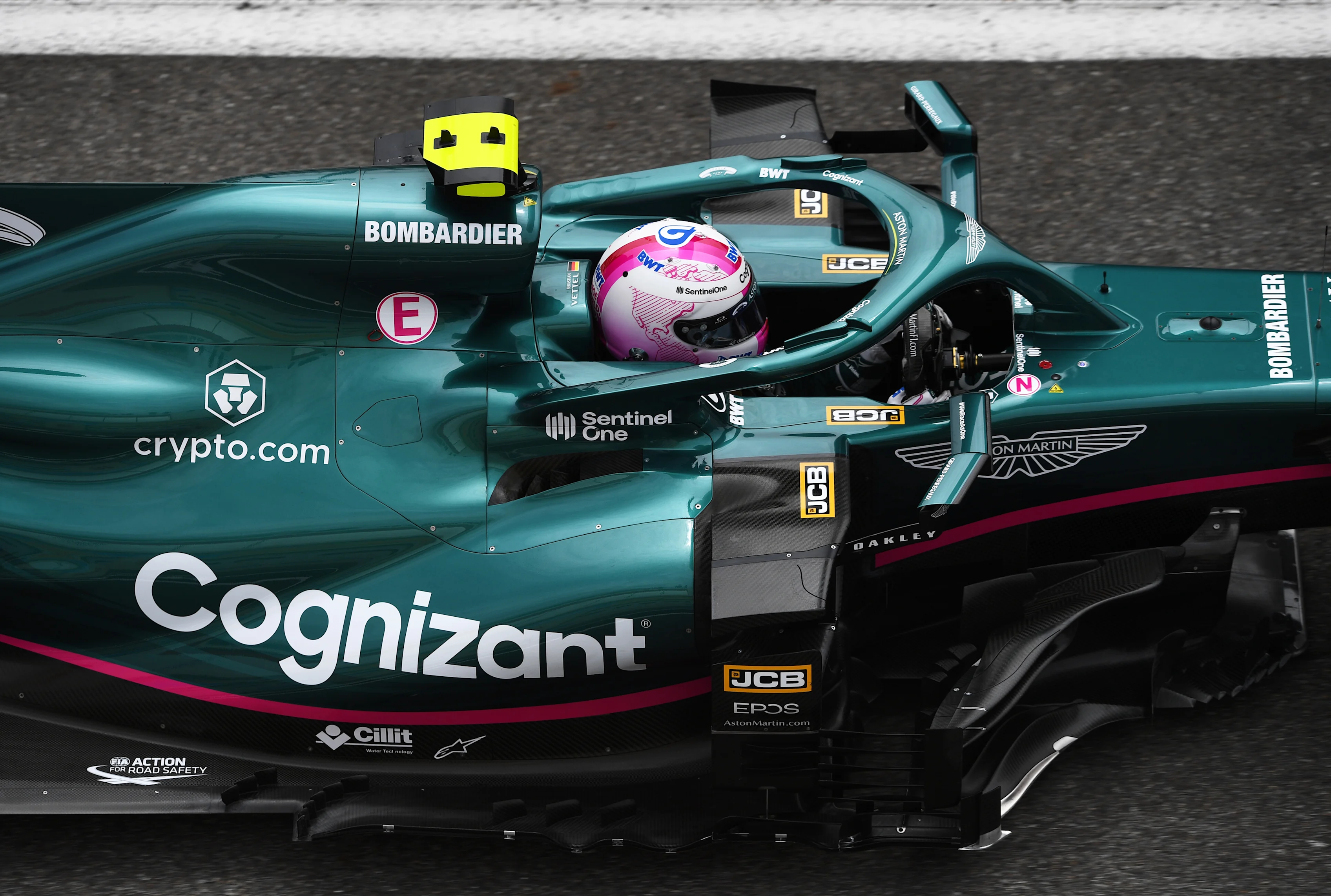 LE CASTELLET, FRANCE - JUNE 19: Sebastian Vettel of Germany driving the (5) Aston Martin AMR21 Mercedes on track during qualifying ahead of the F1 Grand Prix of France at Circuit Paul Ricard on June 19, 2021 in Le Castellet, France. (Photo by Rudy Carezzevoli/Getty Images)