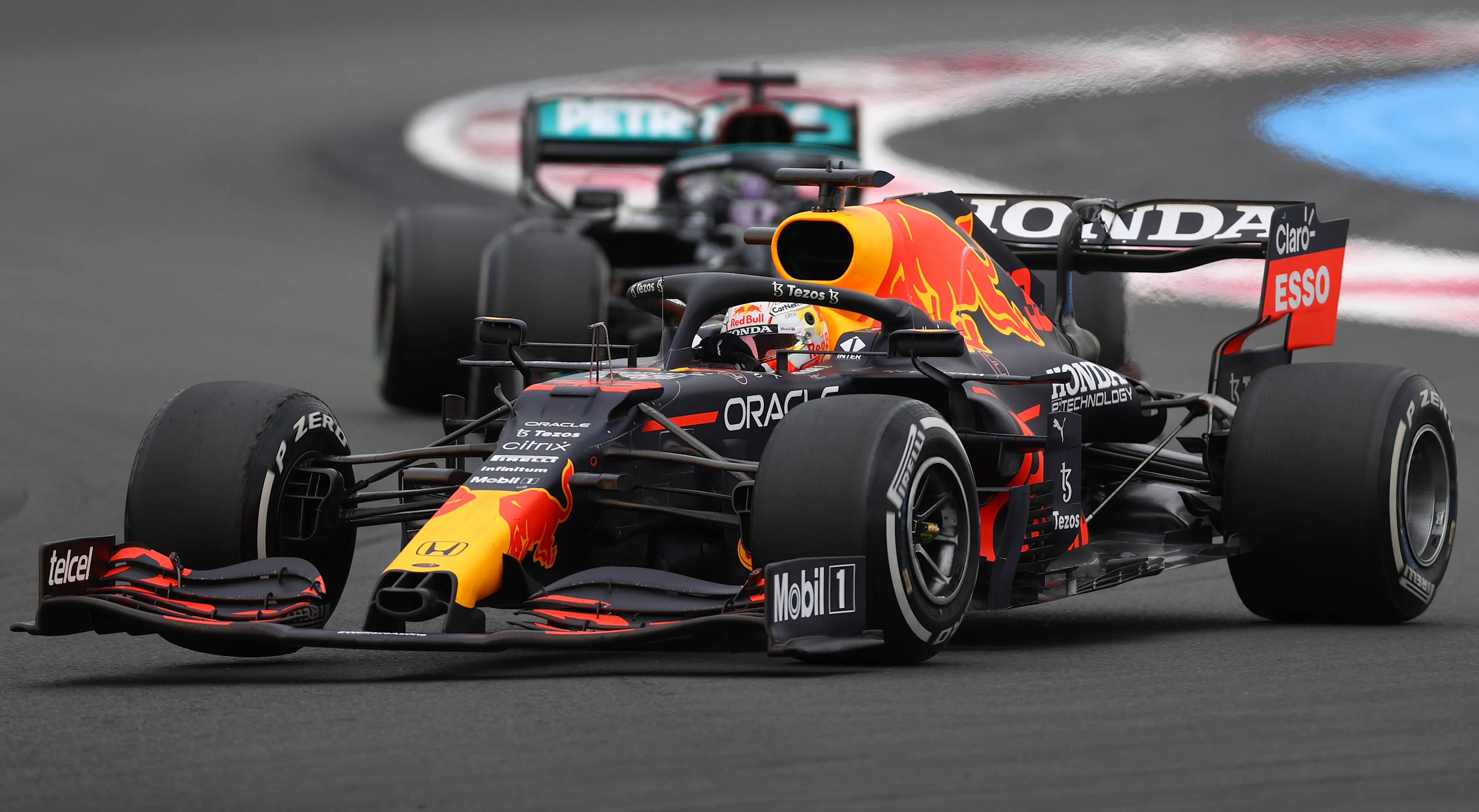 LE CASTELLET, FRANCE - JUNE 20: Max Verstappen of the Netherlands driving the (33) Red Bull Racing