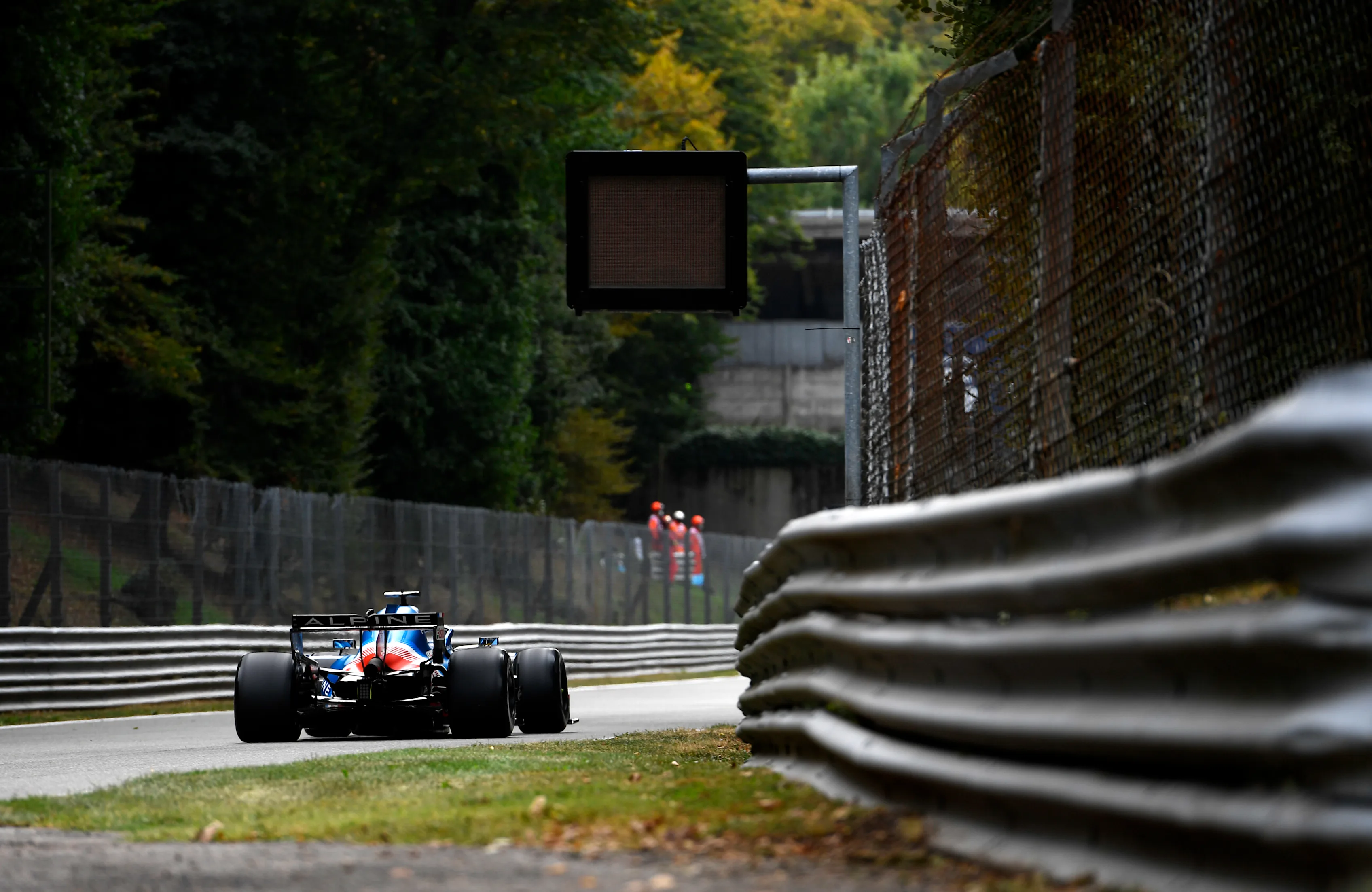 MONZA, ITALY - SEPTEMBER 10: Fernando Alonso of Spain driving the (14) Alpine A521 Renault during practice ahead of the F1 Grand Prix of Italy at Autodromo di Monza on September 10, 2021 in Monza, Italy. (Photo by Rudy Carezzevoli/Getty Images)