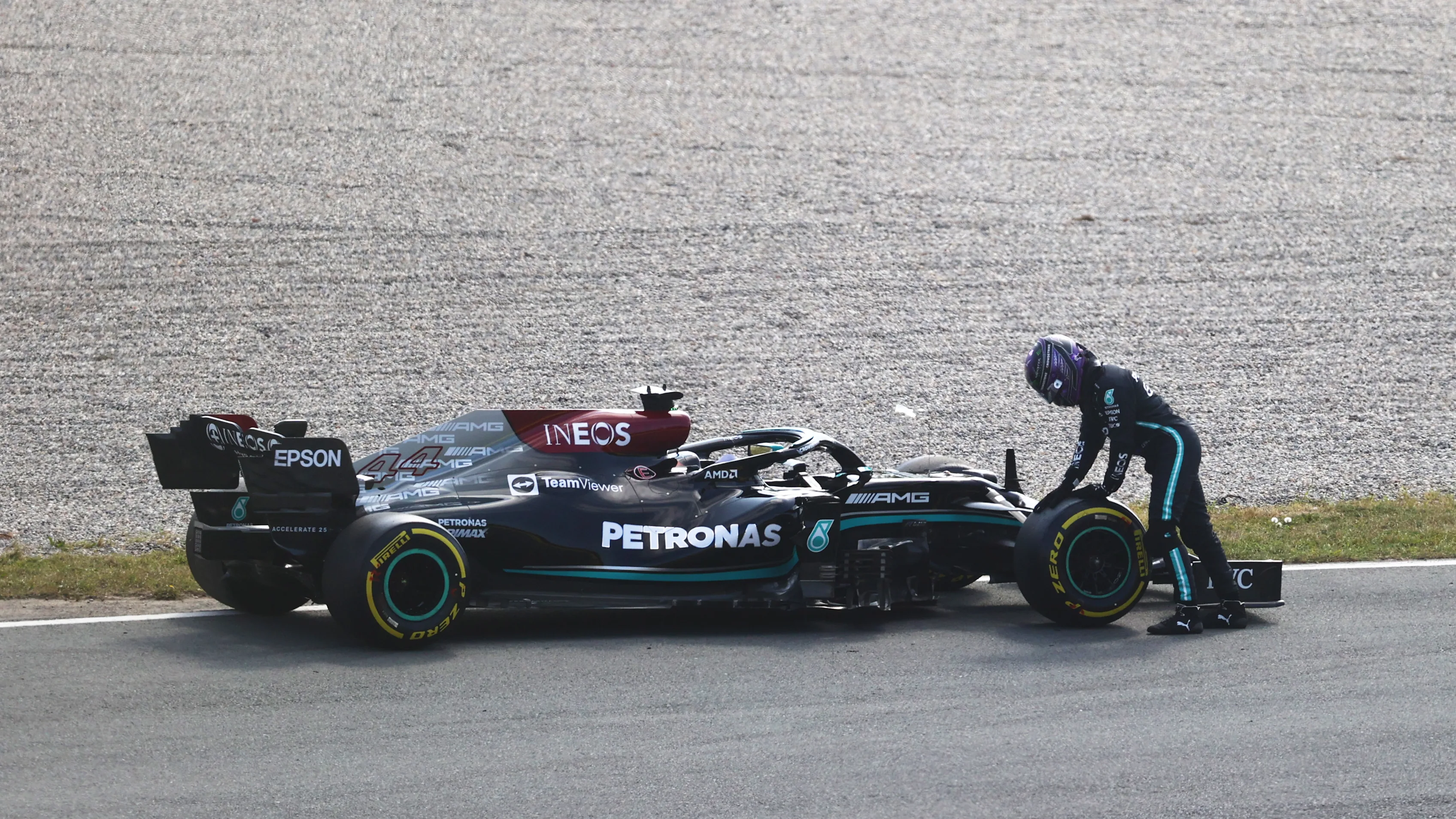 ZANDVOORT, NETHERLANDS - SEPTEMBER 03: Lewis Hamilton of Great Britain and Mercedes GP stops on track during practice ahead of the F1 Grand Prix of The Netherlands at Circuit Zandvoort on September 03, 2021 in Zandvoort, Netherlands. (Photo by Dan Istitene - Formula 1/Formula 1 via Getty Images)