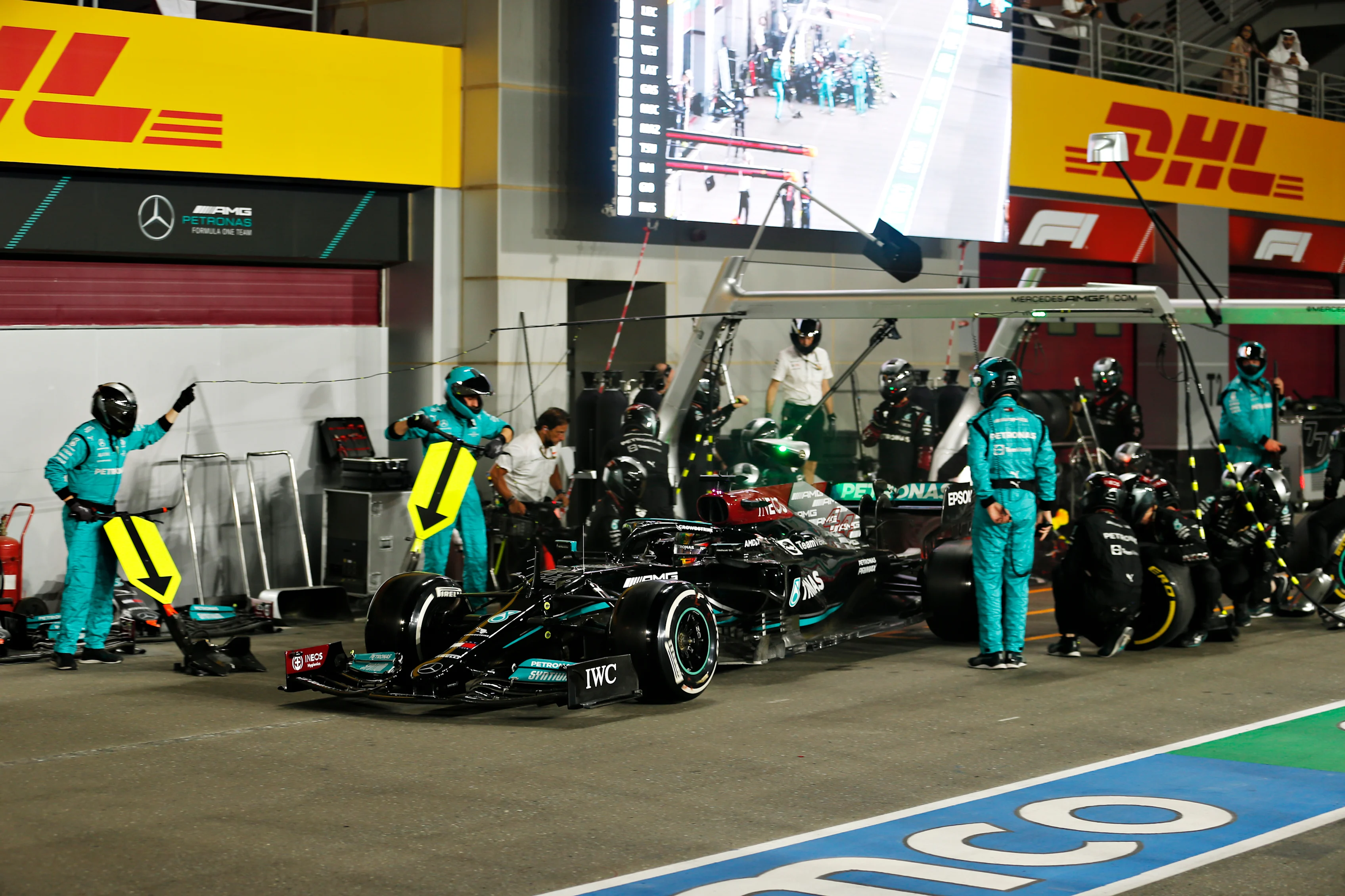 DOHA, QATAR - NOVEMBER 21: Lewis Hamilton of Great Britain driving the (44) Mercedes AMG Petronas