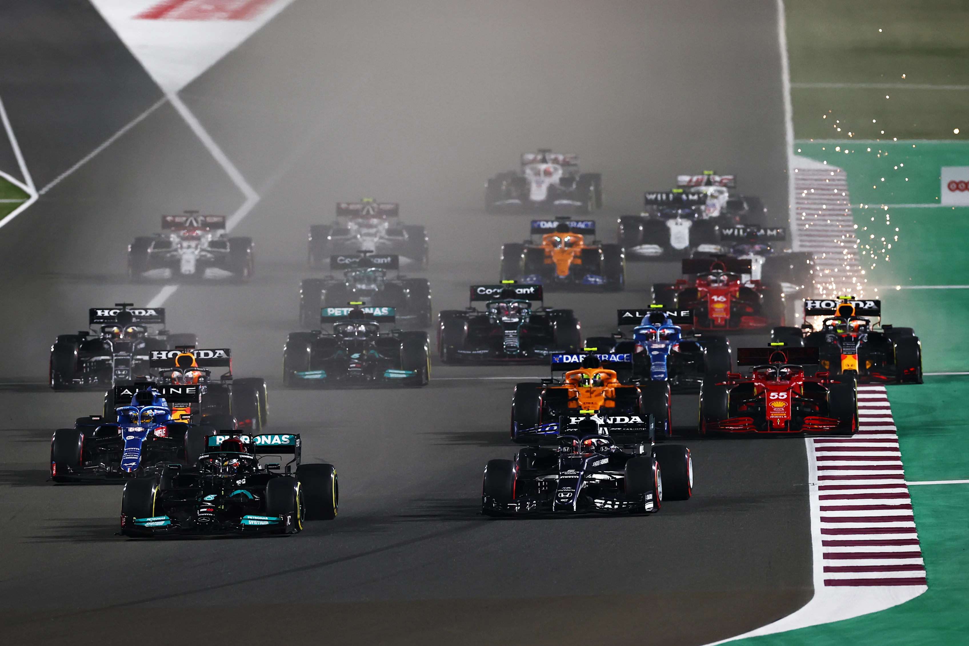 DOHA, QATAR - NOVEMBER 21: Lewis Hamilton of Great Britain driving the (44) Mercedes AMG Petronas