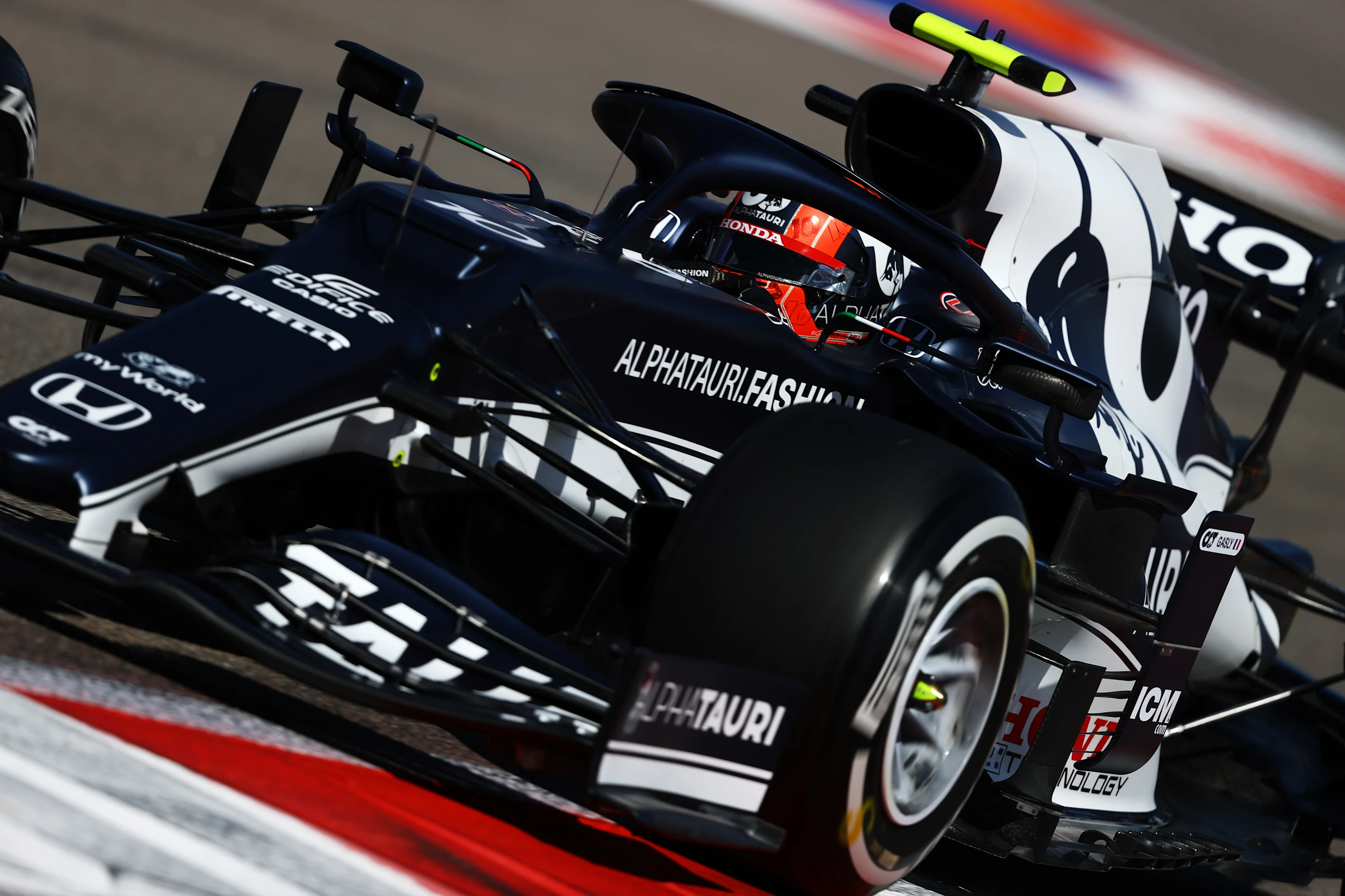 SOCHI, RUSSIA - SEPTEMBER 24: Pierre Gasly of France driving the (10) Scuderia AlphaTauri AT02