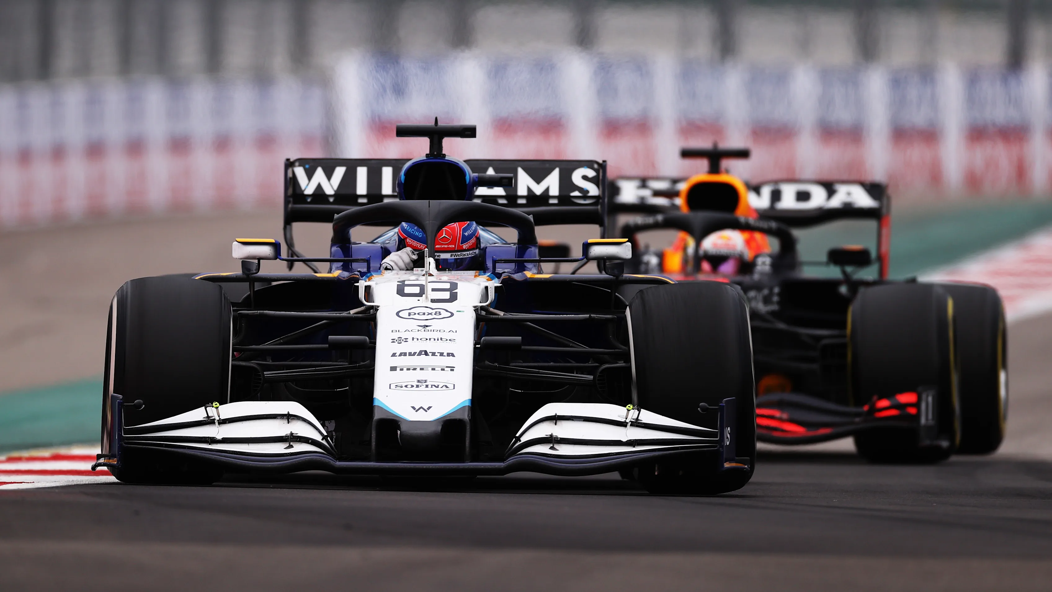 SOCHI, RUSSIA - SEPTEMBER 26: George Russell of Great Britain driving the (63) Williams Racing