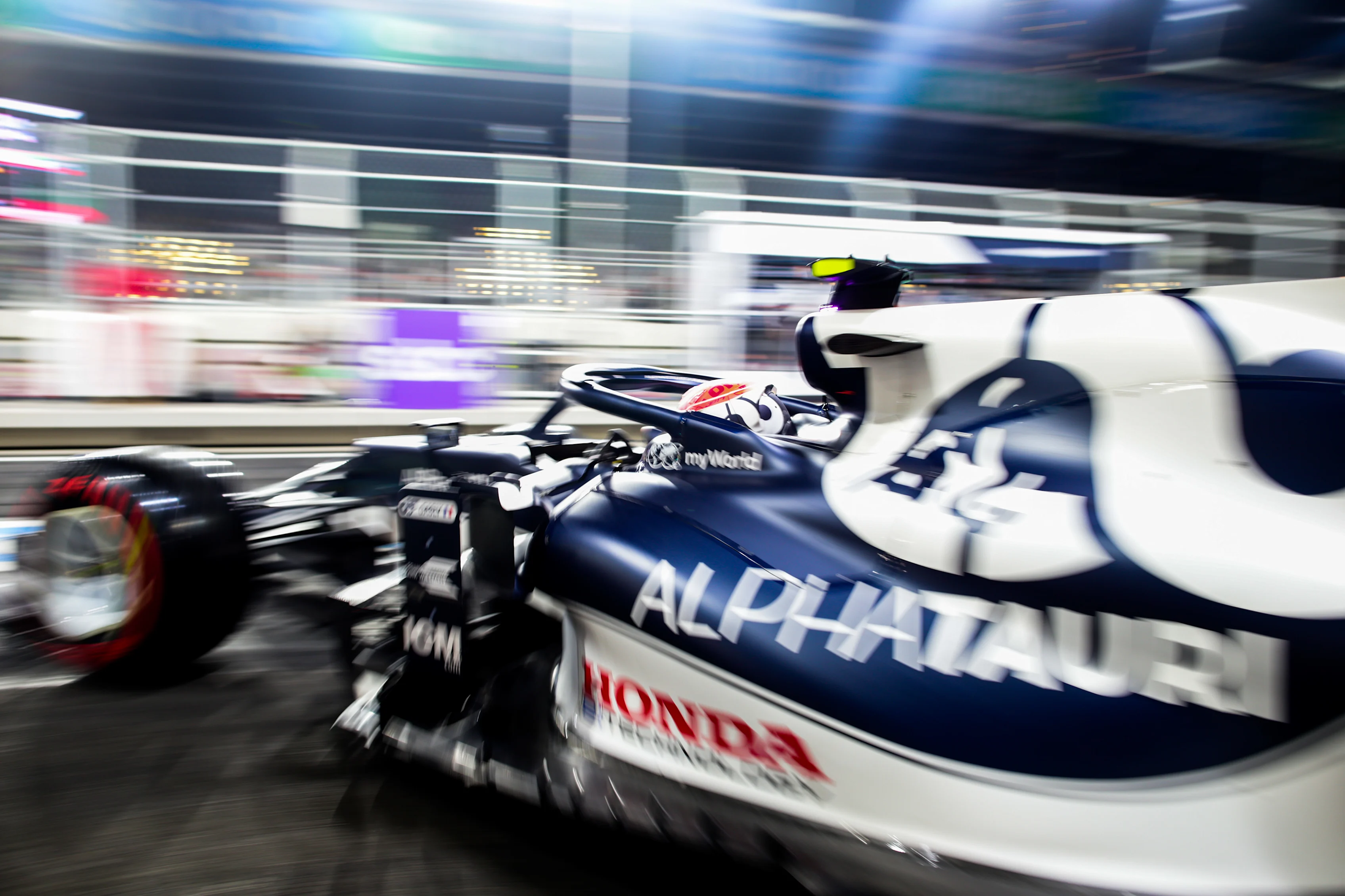 JEDDAH, SAUDI ARABIA - DECEMBER 04: Pierre Gasly of Scuderia AlphaTauri and France  qualifying ahead of the F1 Grand Prix of Saudi Arabia at Jeddah Corniche Circuit on December 04, 2021 in Jeddah, Saudi Arabia. (Photo by Peter Fox/Getty Images)