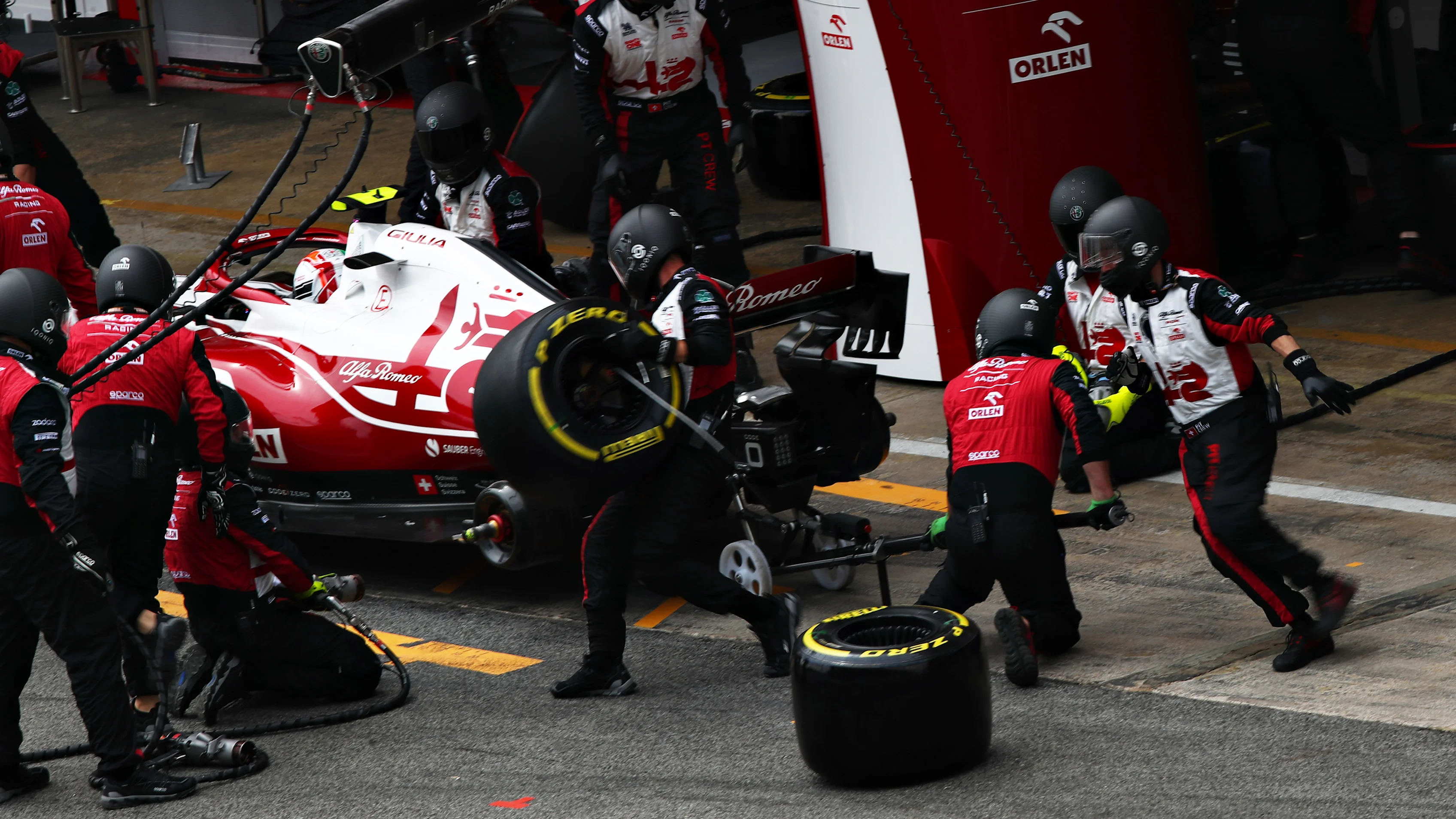 BARCELONA, SPAIN - MAY 09: Antonio Giovinazzi of Italy driving the (99) Alfa Romeo Racing C41 Ferrari makes a pitstop during the F1 Grand Prix of Spain at Circuit de Barcelona-Catalunya on May 09, 2021 in Barcelona, Spain. (Photo by Joe Portlock - Formula 1/Formula 1 via Getty Images)