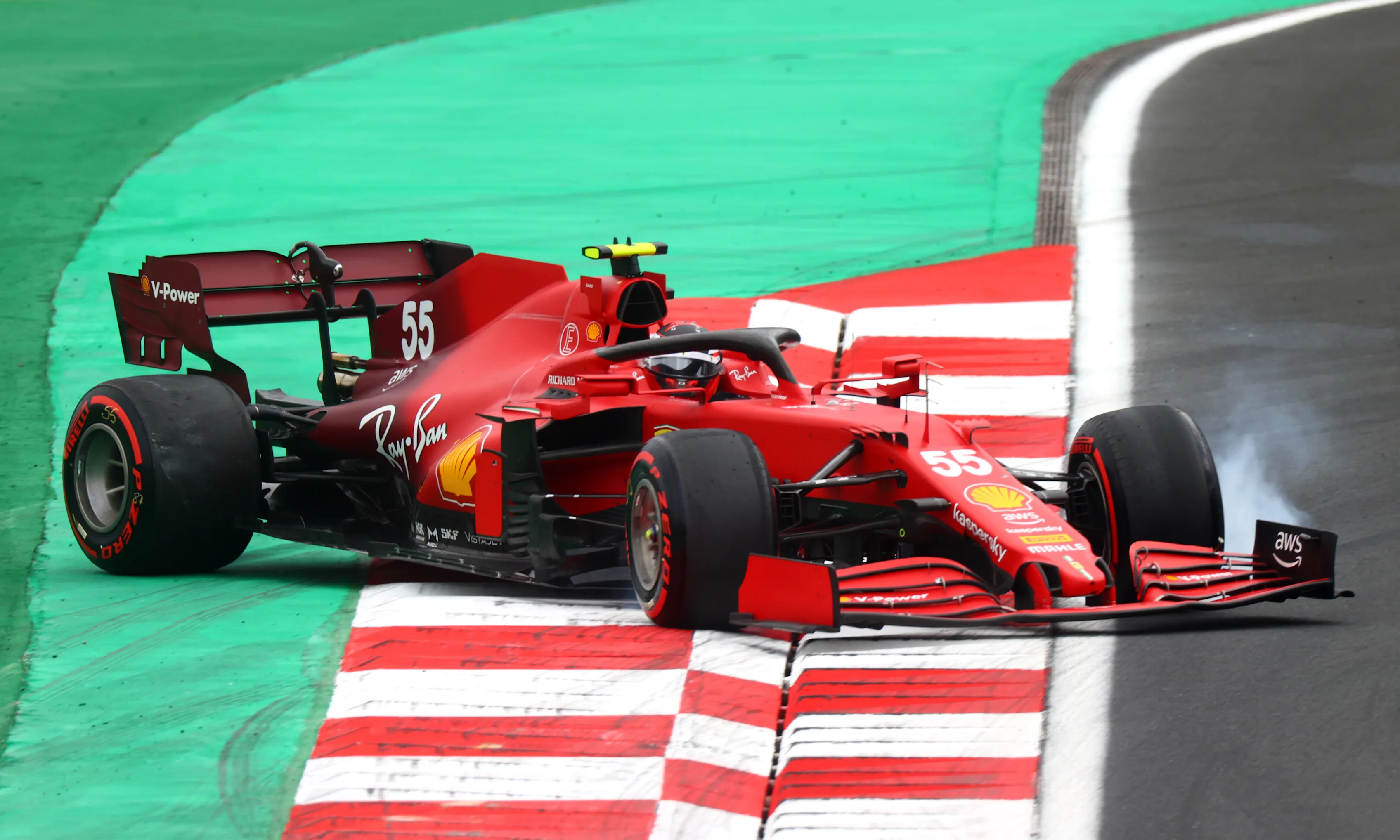 ISTANBUL, TURKEY - OCTOBER 09: Carlos Sainz of Spain driving the (55) Scuderia Ferrari SF21 spins during qualifying ahead of the F1 Grand Prix of Turkey at Intercity Istanbul Park on October 09, 2021 in Istanbul, Turkey. (Photo by Dan Istitene - Formula 1/Formula 1 via Getty Images)