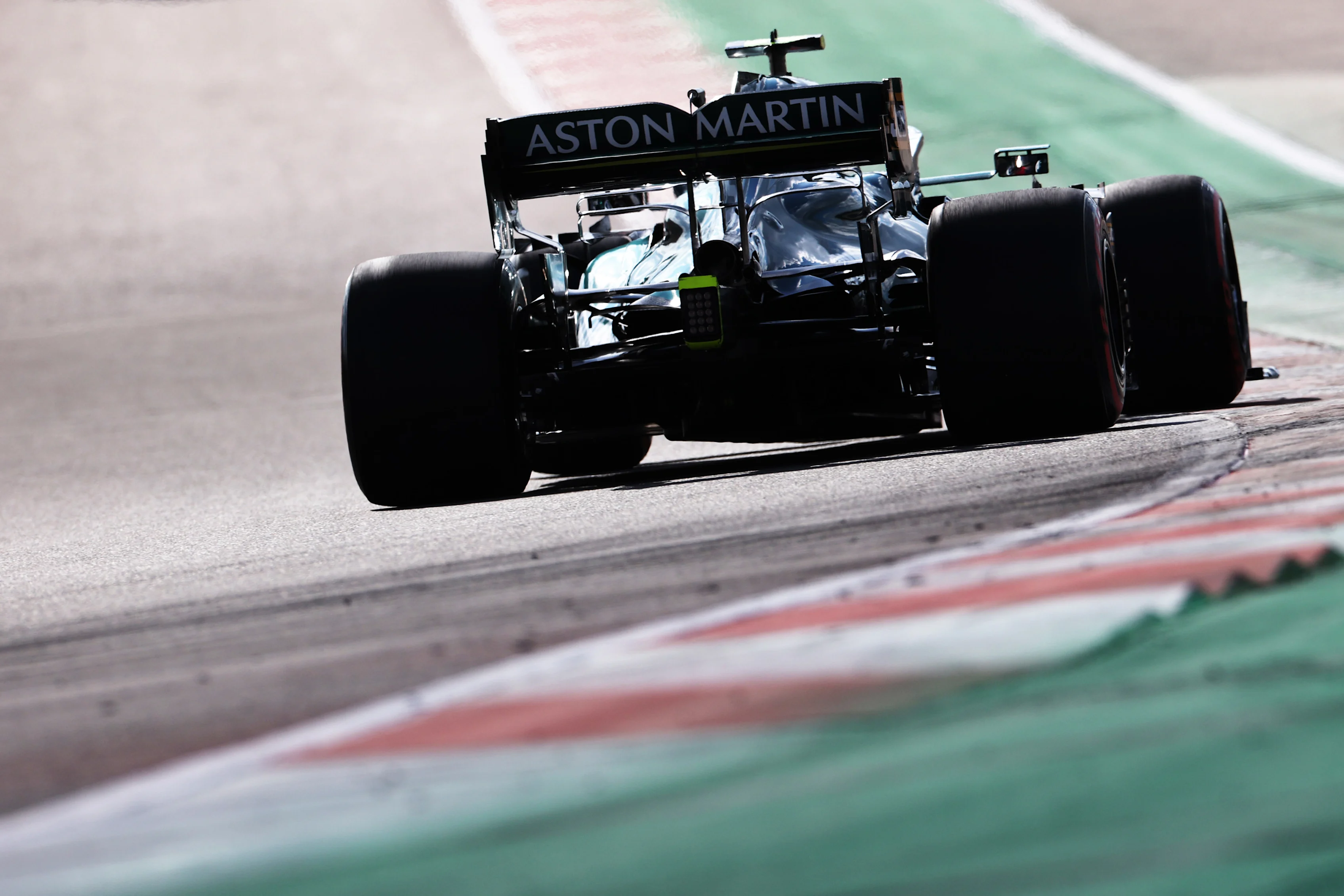 AUSTIN, TEXAS - OCTOBER 23: Sebastian Vettel of Germany driving the (5) Aston Martin AMR21 Mercedes during qualifying ahead of the F1 Grand Prix of USA at Circuit of The Americas on October 23, 2021 in Austin, Texas. (Photo by Chris Graythen/Getty Images)