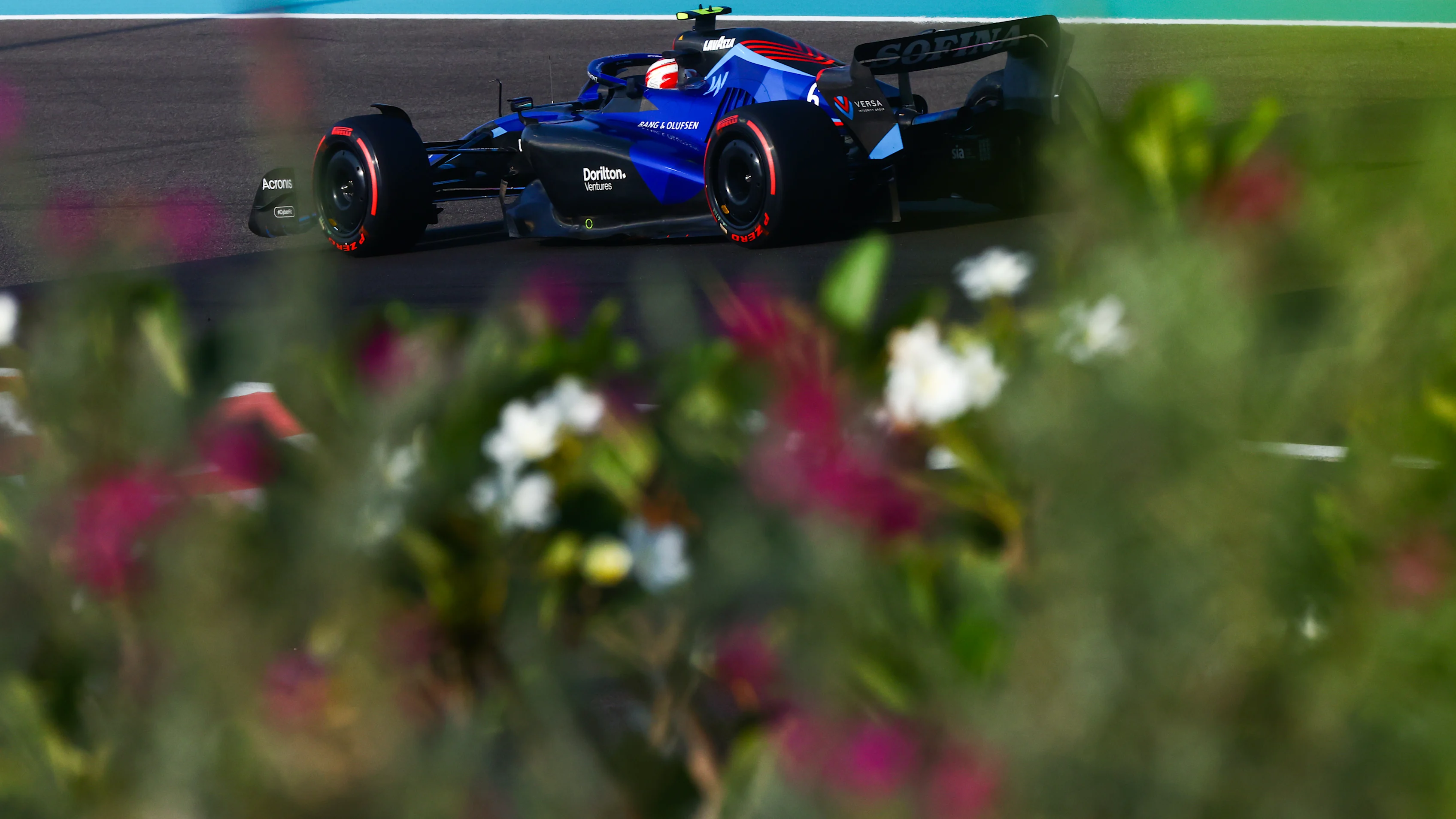 ABU DHABI, UNITED ARAB EMIRATES - NOVEMBER 19: Nicholas Latifi of Canada driving the (6) Williams FW44 Mercedes on track during final practice ahead of the F1 Grand Prix of Abu Dhabi at Yas Marina Circuit on November 19, 2022 in Abu Dhabi, United Arab Emirates. (Photo by Dan Istitene - Formula 1/Formula 1 via Getty Images)