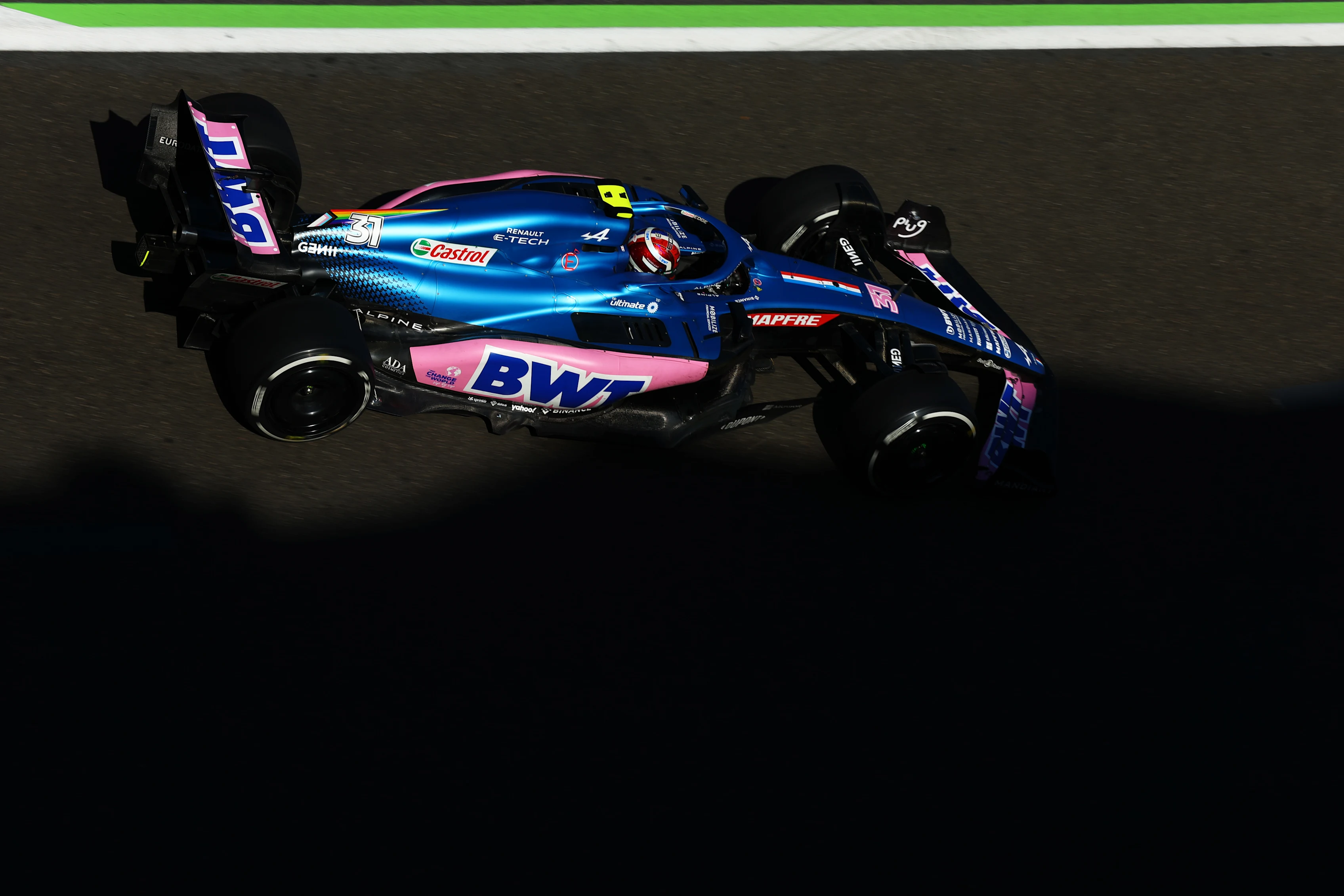 BAKU, AZERBAIJAN - JUNE 12: Esteban Ocon of France driving the (31) Alpine F1 A522 Renault on track during the F1 Grand Prix of Azerbaijan at Baku City Circuit on June 12, 2022 in Baku, Azerbaijan. (Photo by Clive Rose/Getty Images)