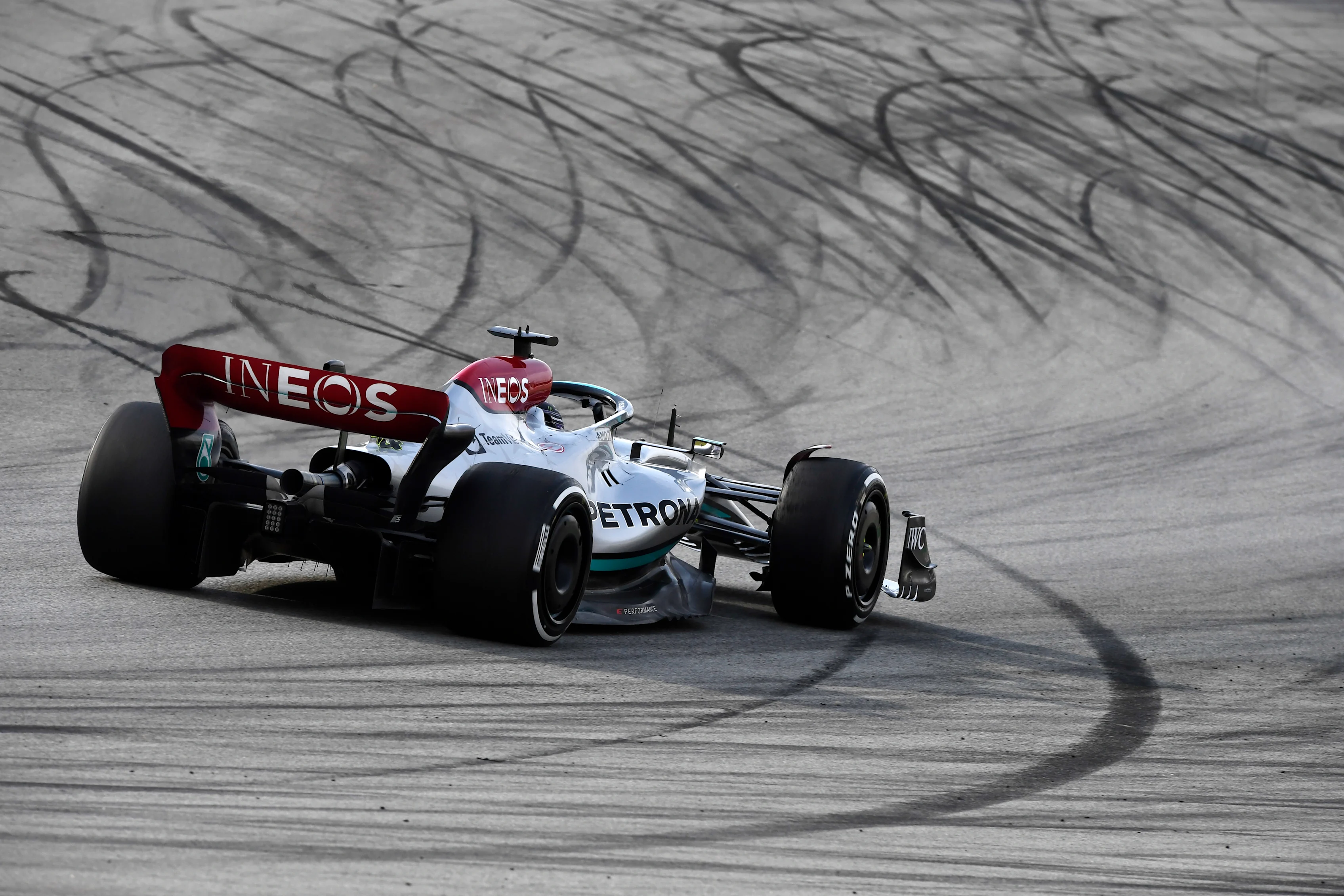 BARCELONA, SPAIN - FEBRUARY 25: Lewis Hamilton of Great Britain driving the (44) Mercedes AMG Petronas F1 Team W13 during Day Three of F1 Testing at Circuit de Barcelona-Catalunya on February 25, 2022 in Barcelona, Spain. (Photo by Rudy Carezzevoli/Getty Images)