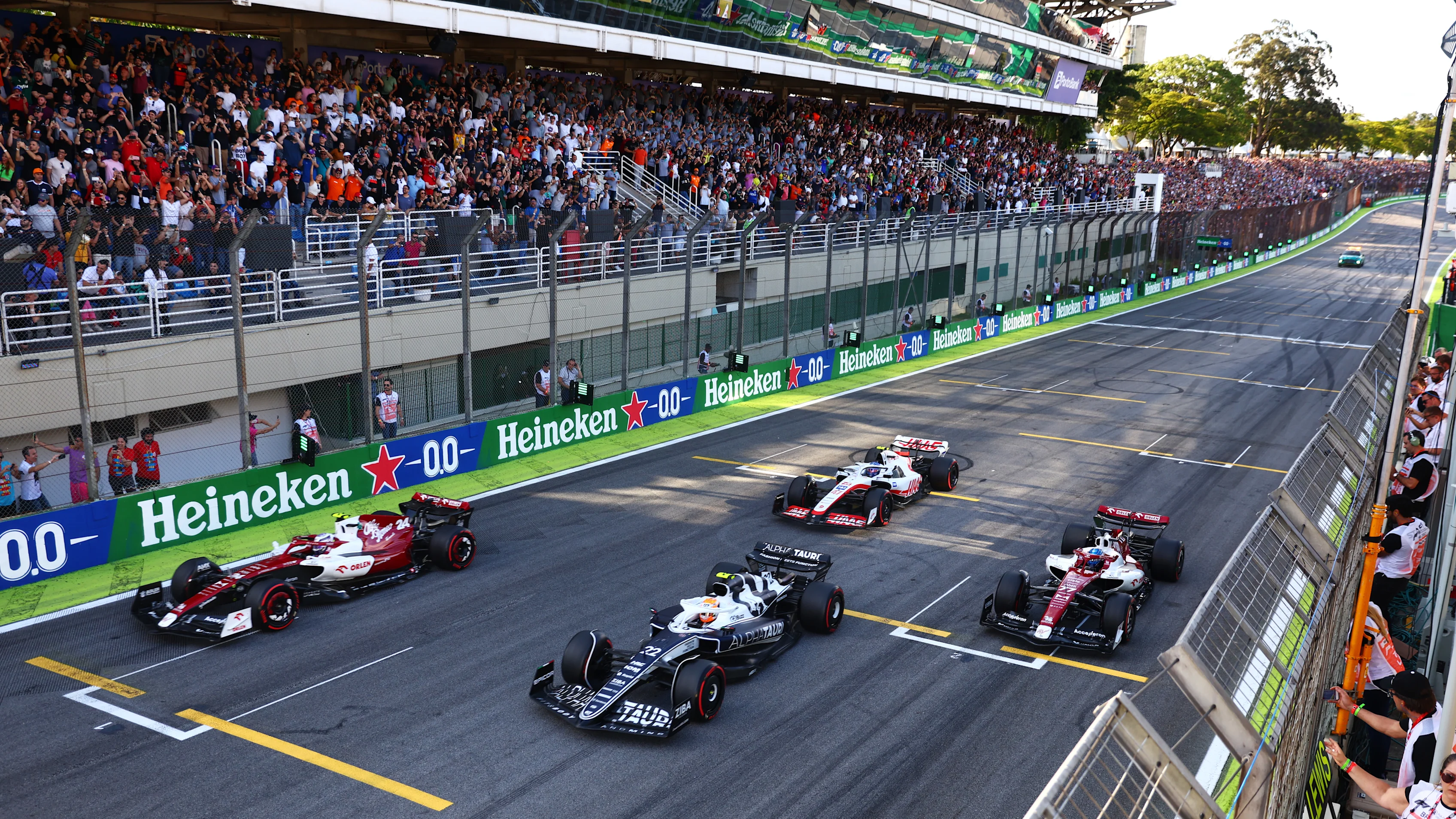 SAO PAULO, BRAZIL - NOVEMBER 12: Yuki Tsunoda of Japan driving the (22) Scuderia AlphaTauri AT03,
