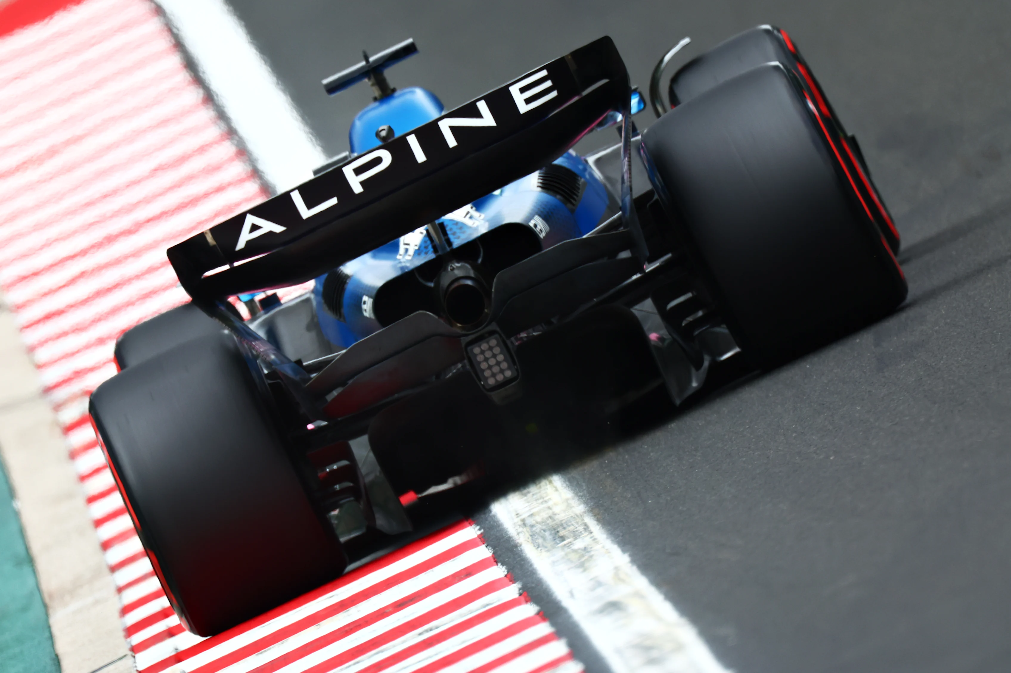 BUDAPEST, HUNGARY - JULY 30: Fernando Alonso of Spain driving the (14) Alpine F1 A522 Renault on
