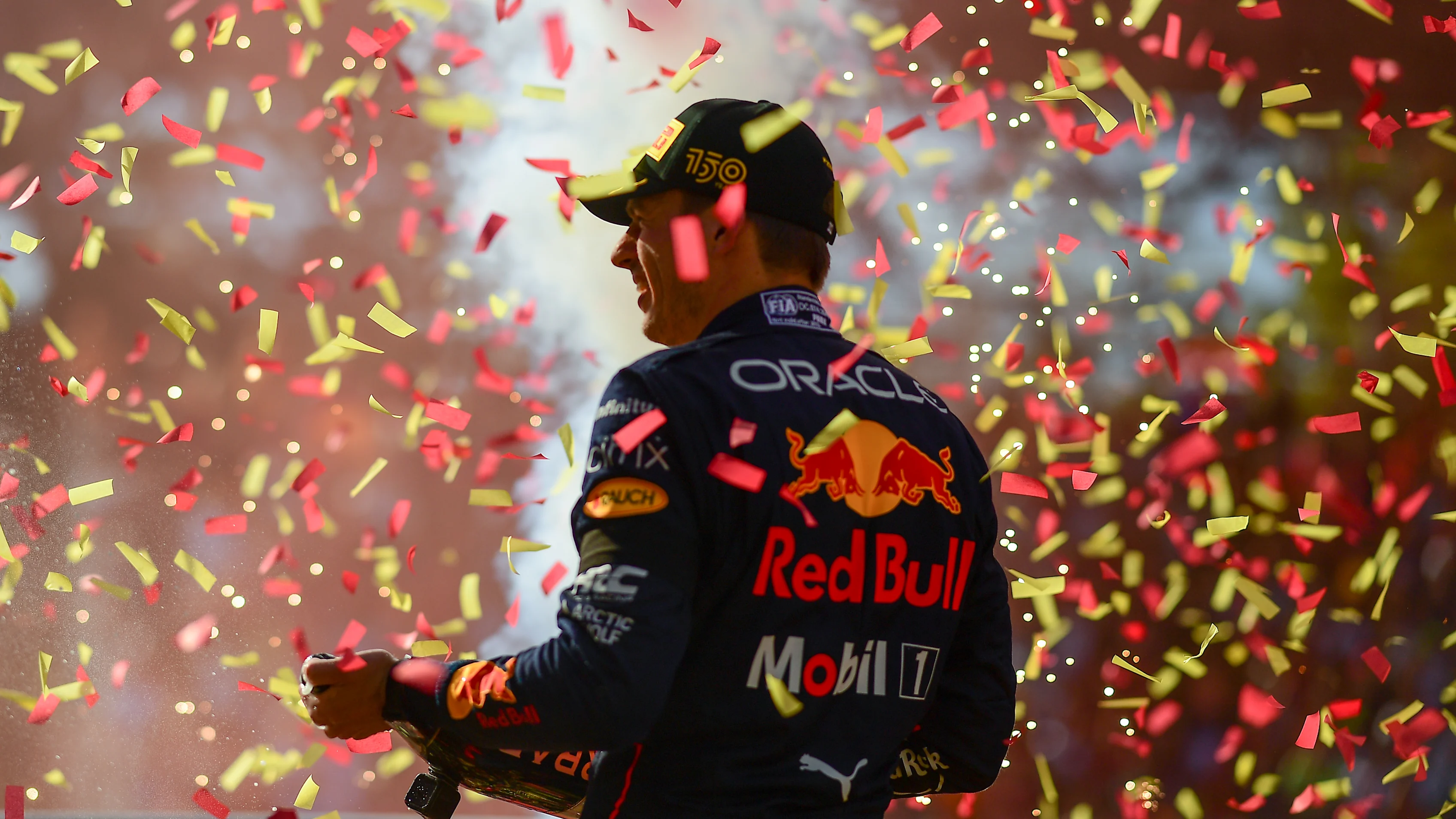 MONZA, ITALY - SEPTEMBER 11: Race winner Max Verstappen of the Netherlands and Oracle Red Bull