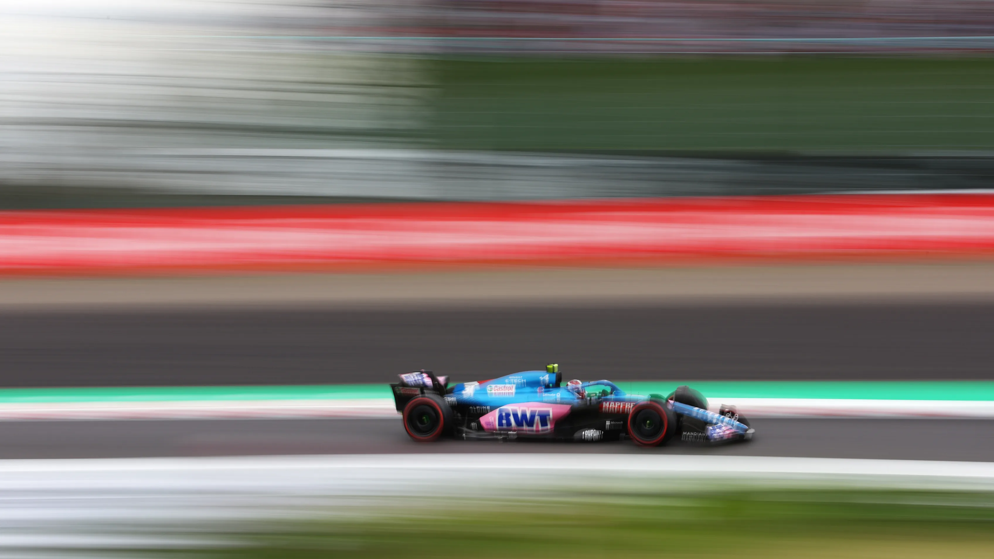 SUZUKA, JAPAN - OCTOBER 08: Esteban Ocon of France driving the (31) Alpine F1 A522 Renault on track