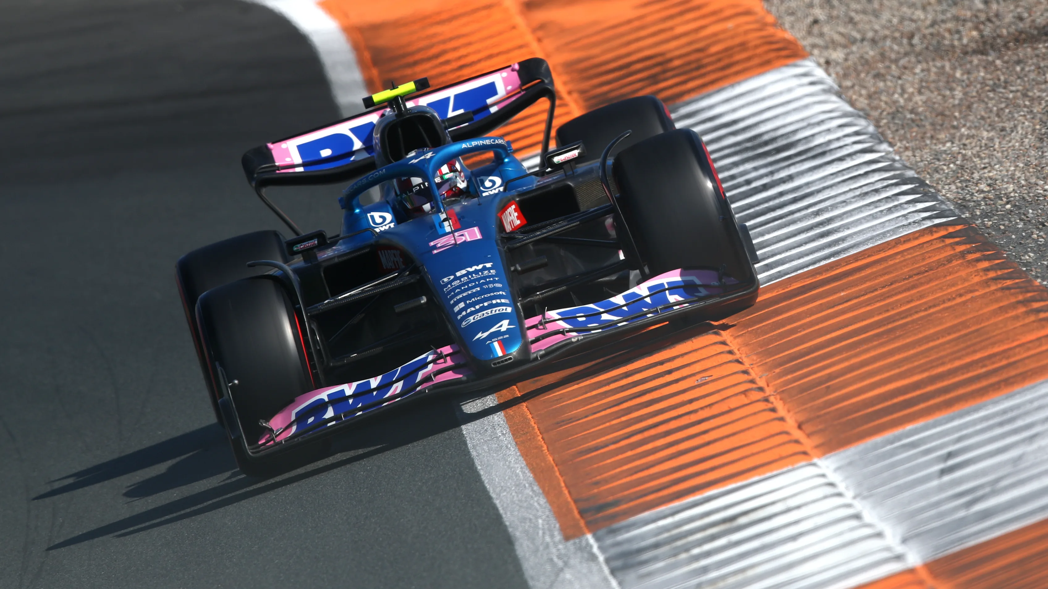 ZANDVOORT, NETHERLANDS - SEPTEMBER 03: Esteban Ocon of France driving the (31) Alpine F1 A522 Renault on track during qualifying ahead of the F1 Grand Prix of The Netherlands at Circuit Zandvoort on September 03, 2022 in Zandvoort, Netherlands. (Photo by Joe Portlock - Formula 1/Formula 1 via Getty Images)
