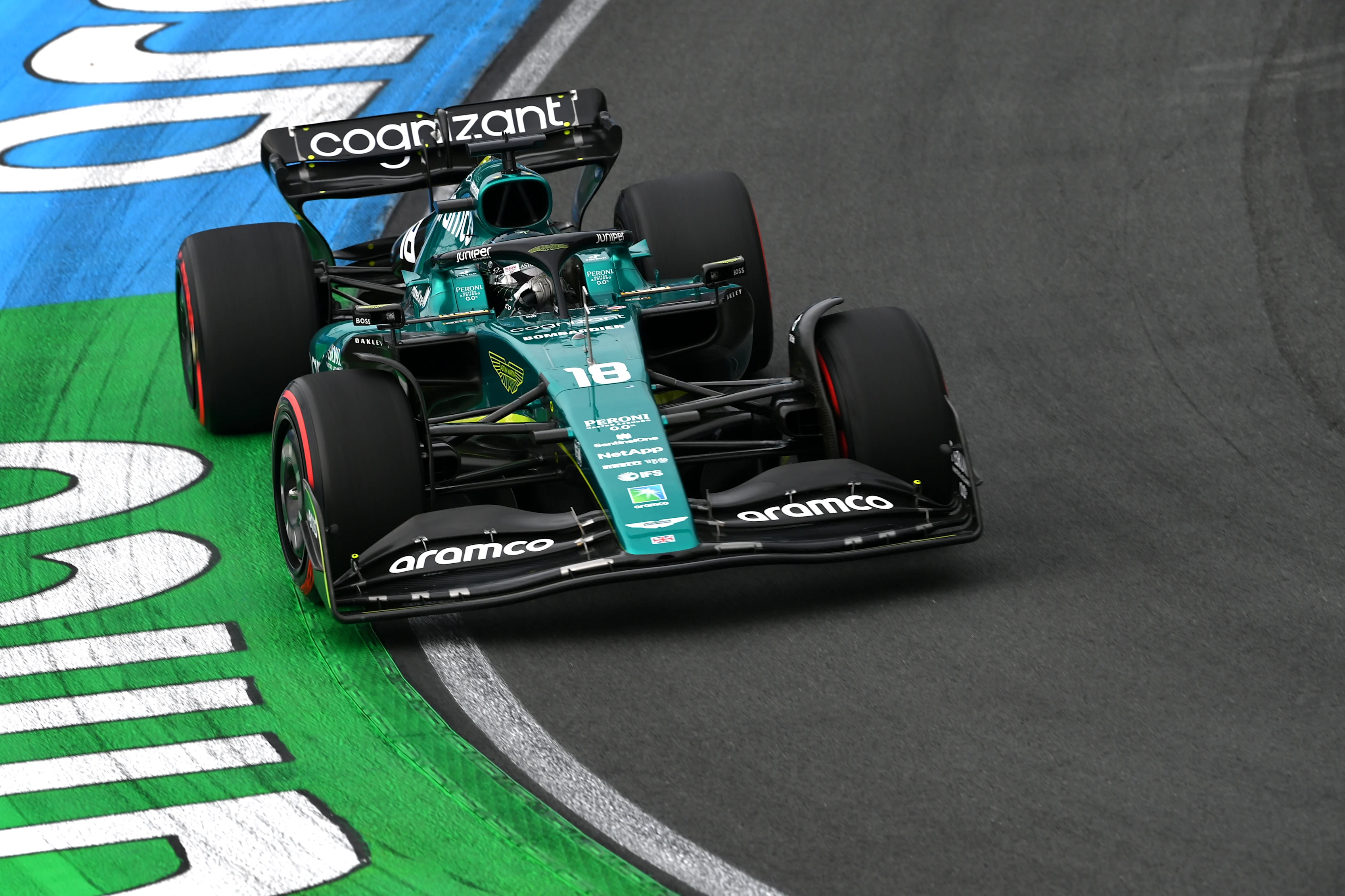 ZANDVOORT, NETHERLANDS - SEPTEMBER 04: Lance Stroll of Canada driving the (18) Aston Martin AMR22 Mercedes on track during the F1 Grand Prix of The Netherlands at Circuit Zandvoort on September 04, 2022 in Zandvoort, Netherlands. (Photo by Dan Mullan/Getty Images)