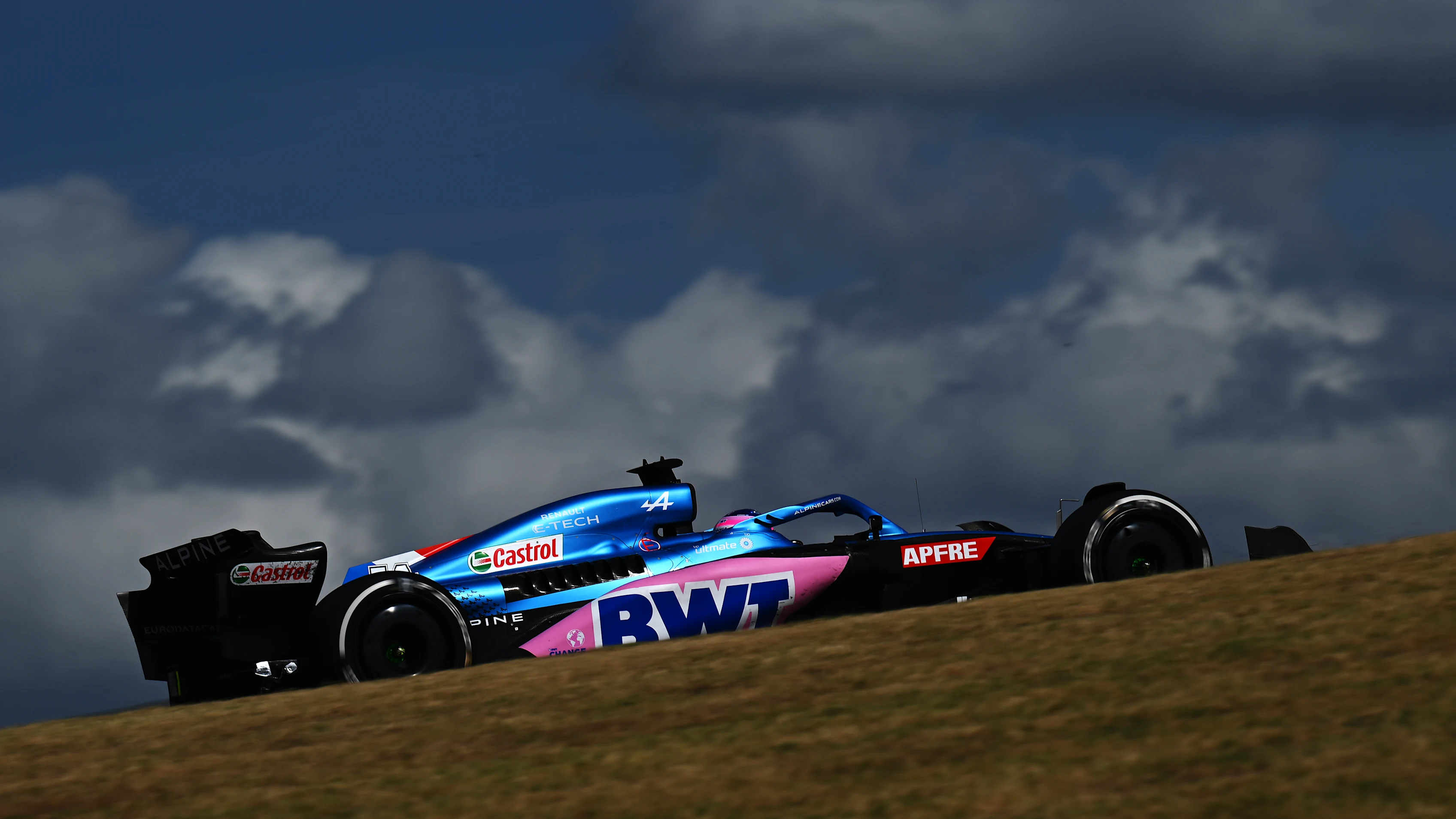 AUSTIN, TEXAS - OCTOBER 23: Fernando Alonso of Spain driving the (14) Alpine F1 A522 Renault on