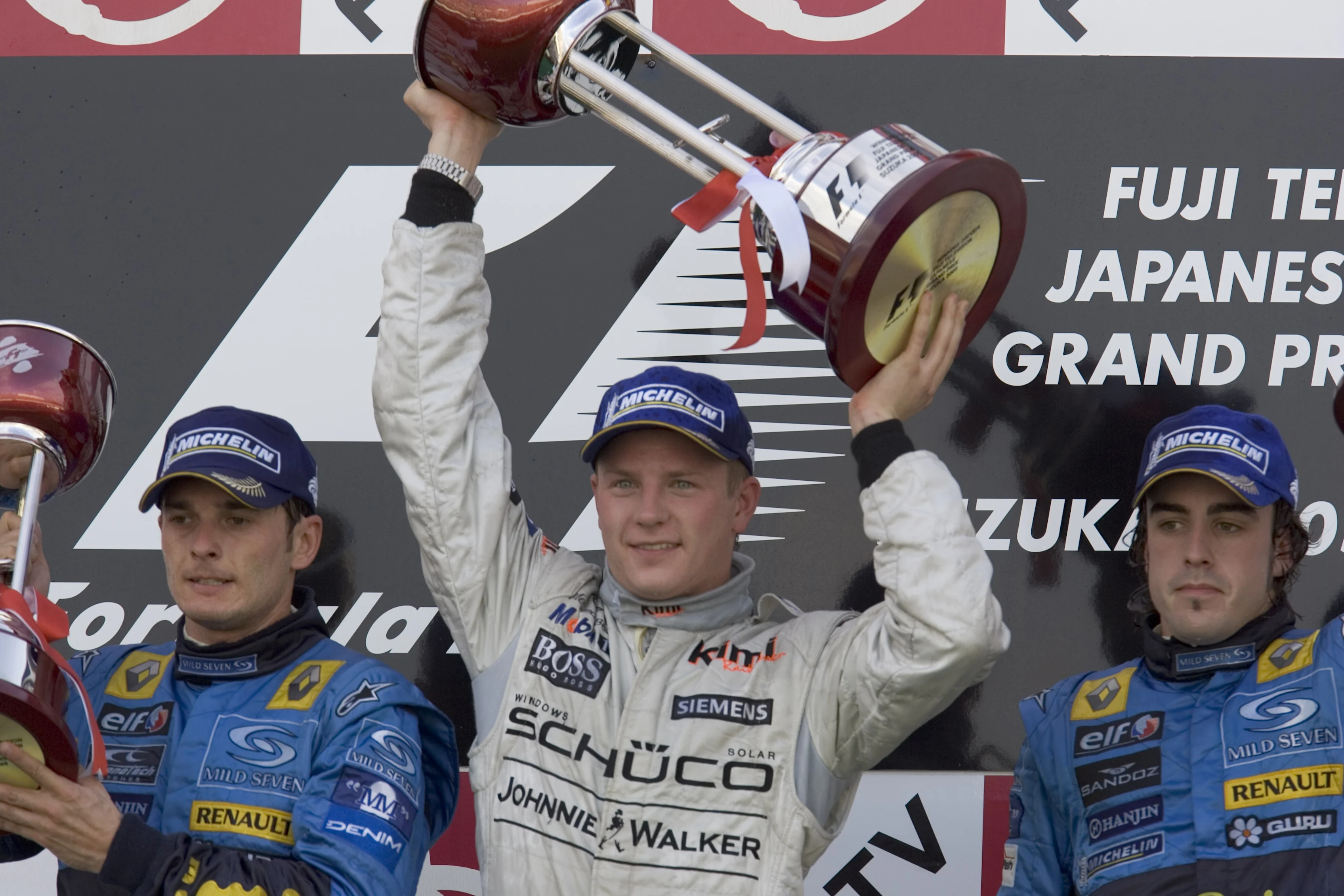 2005 Japanese Grand Prix Sunday Race, Suzuka, Japan. 9th October 2005 Podium: Giancarlo Fisichella,