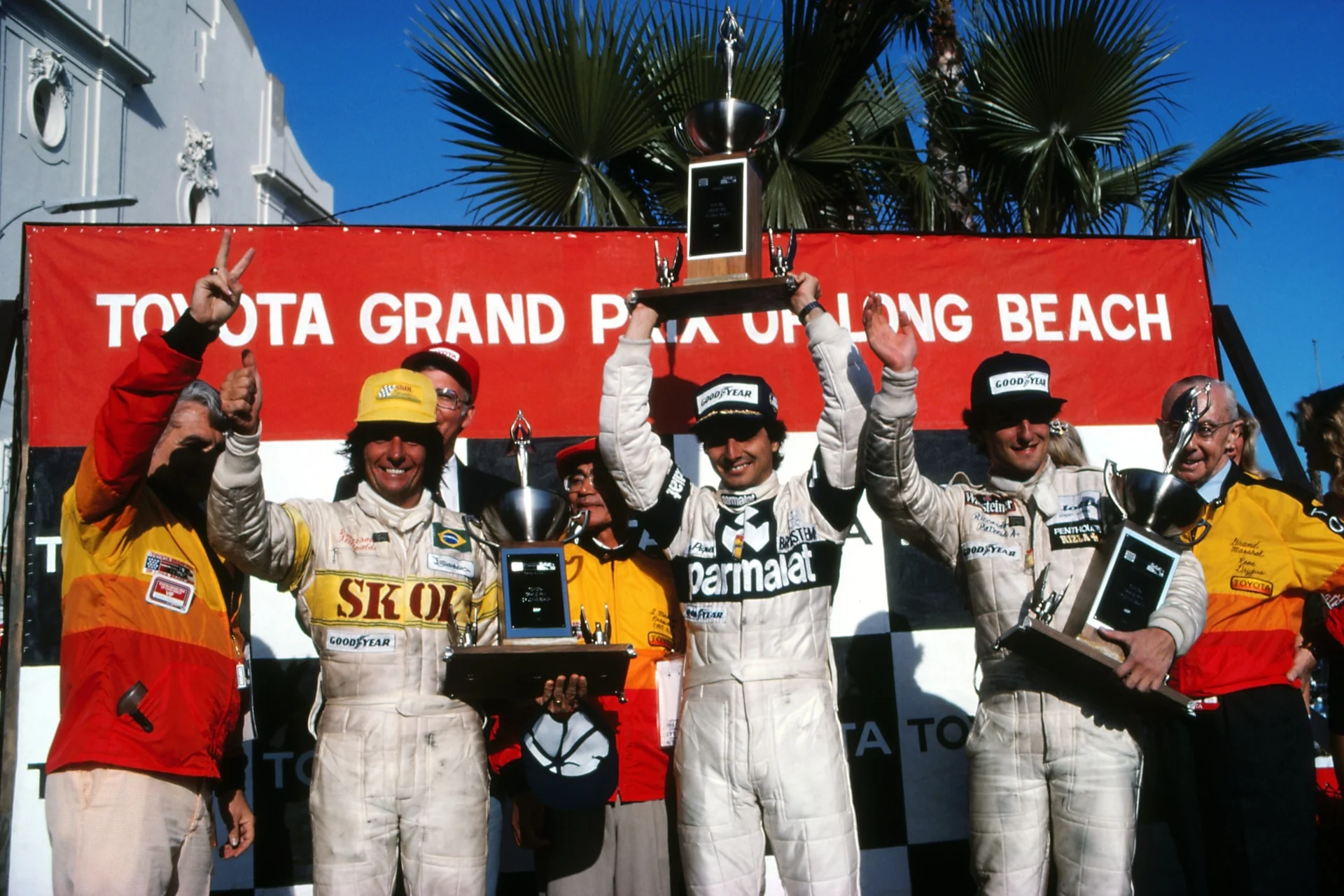 Podium and results: 1st Nelson Piquet (BRA), Brabham, centre. 2nd Riccardo Patrese (ITA), Arrows,