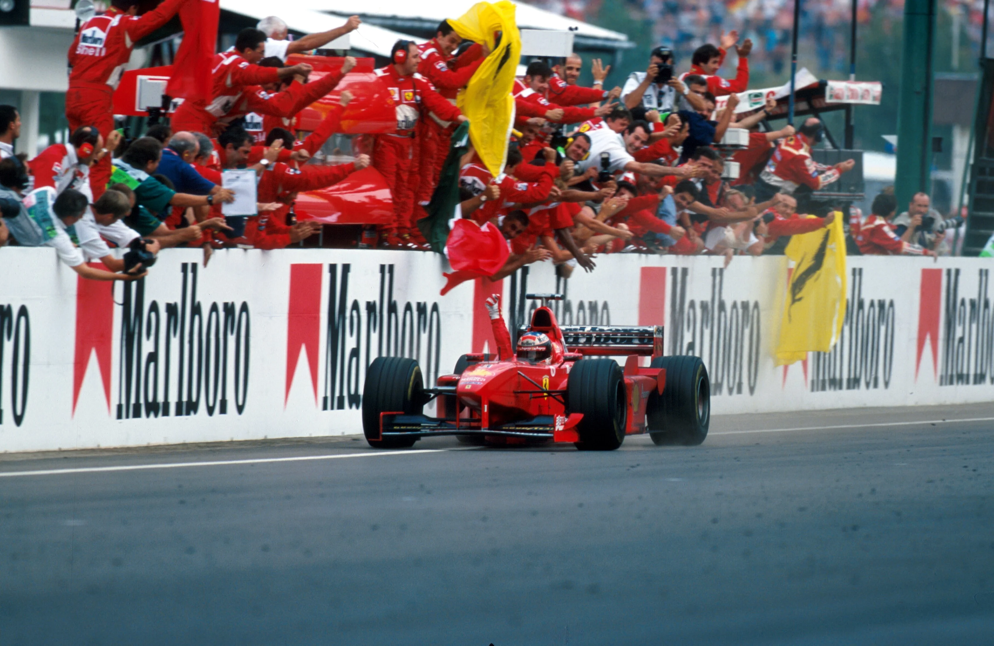 Winner Michael Schumacher (GER), Ferrari F300. Formula One World Championship, Hungarian Grand