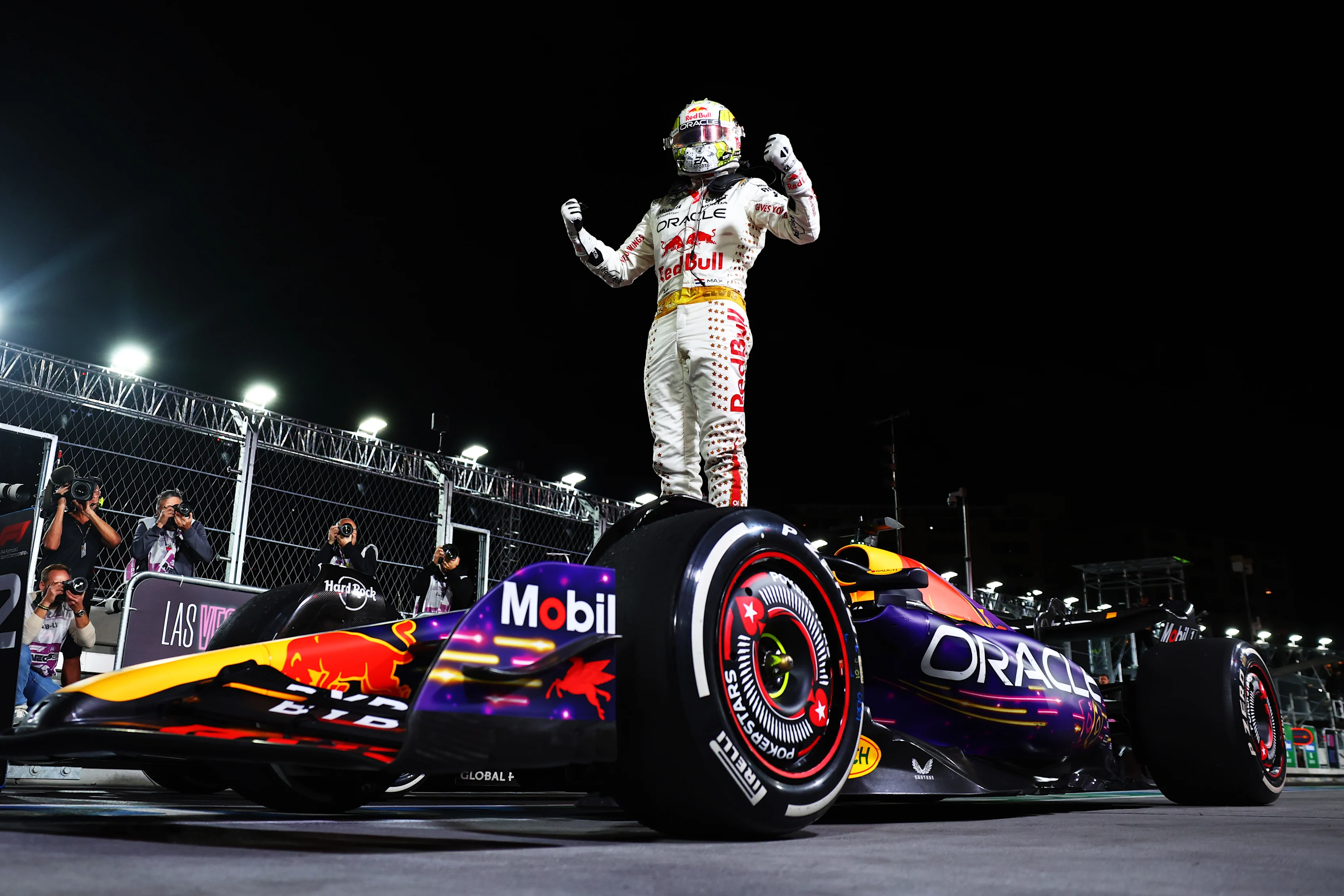 LAS VEGAS, NEVADA - NOVEMBER 18: Race winner Max Verstappen of the Netherlands and Oracle Red Bull