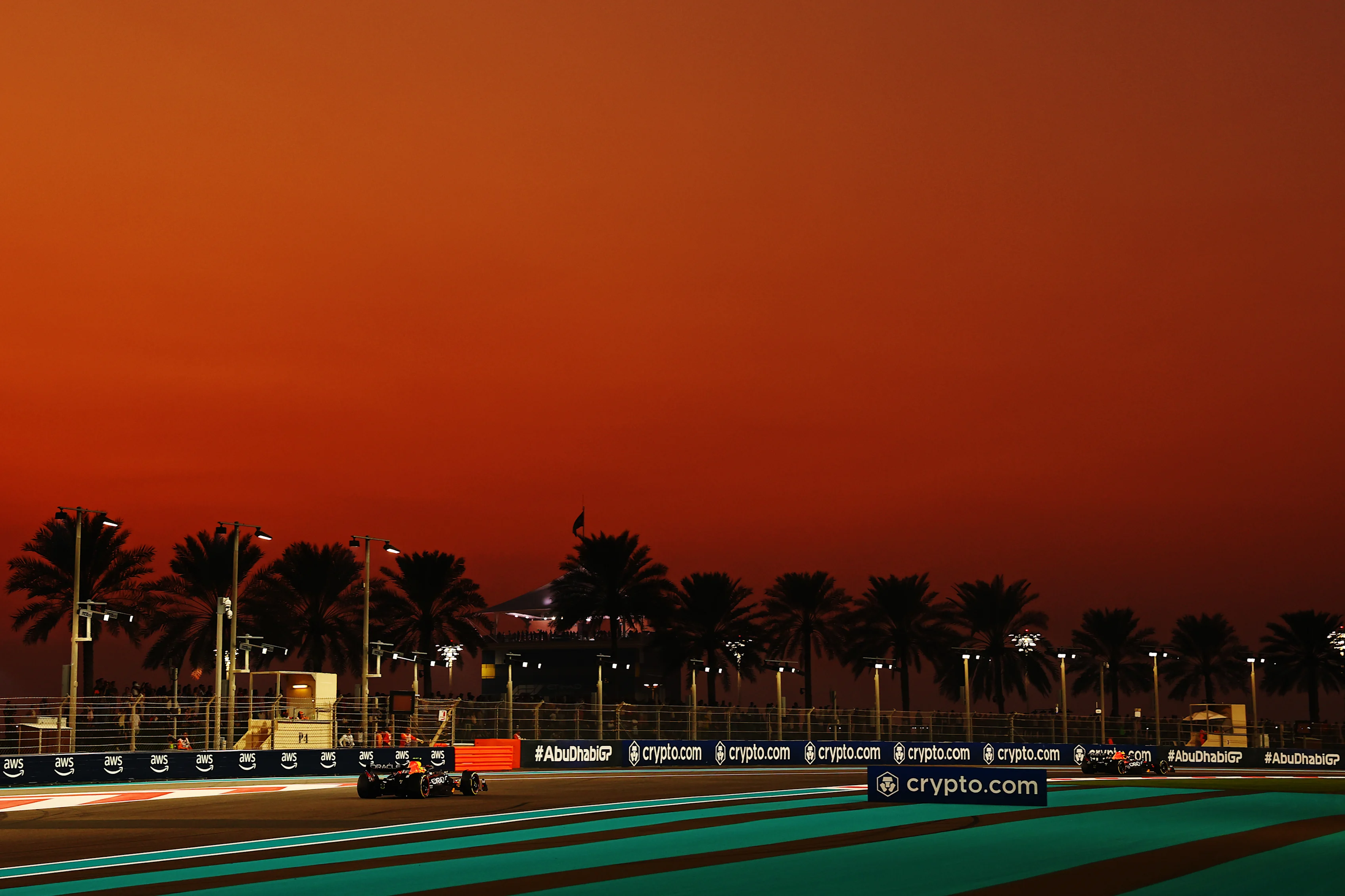 ABU DHABI, UNITED ARAB EMIRATES - NOVEMBER 24: Sergio Perez of Mexico driving the (11) Oracle Red