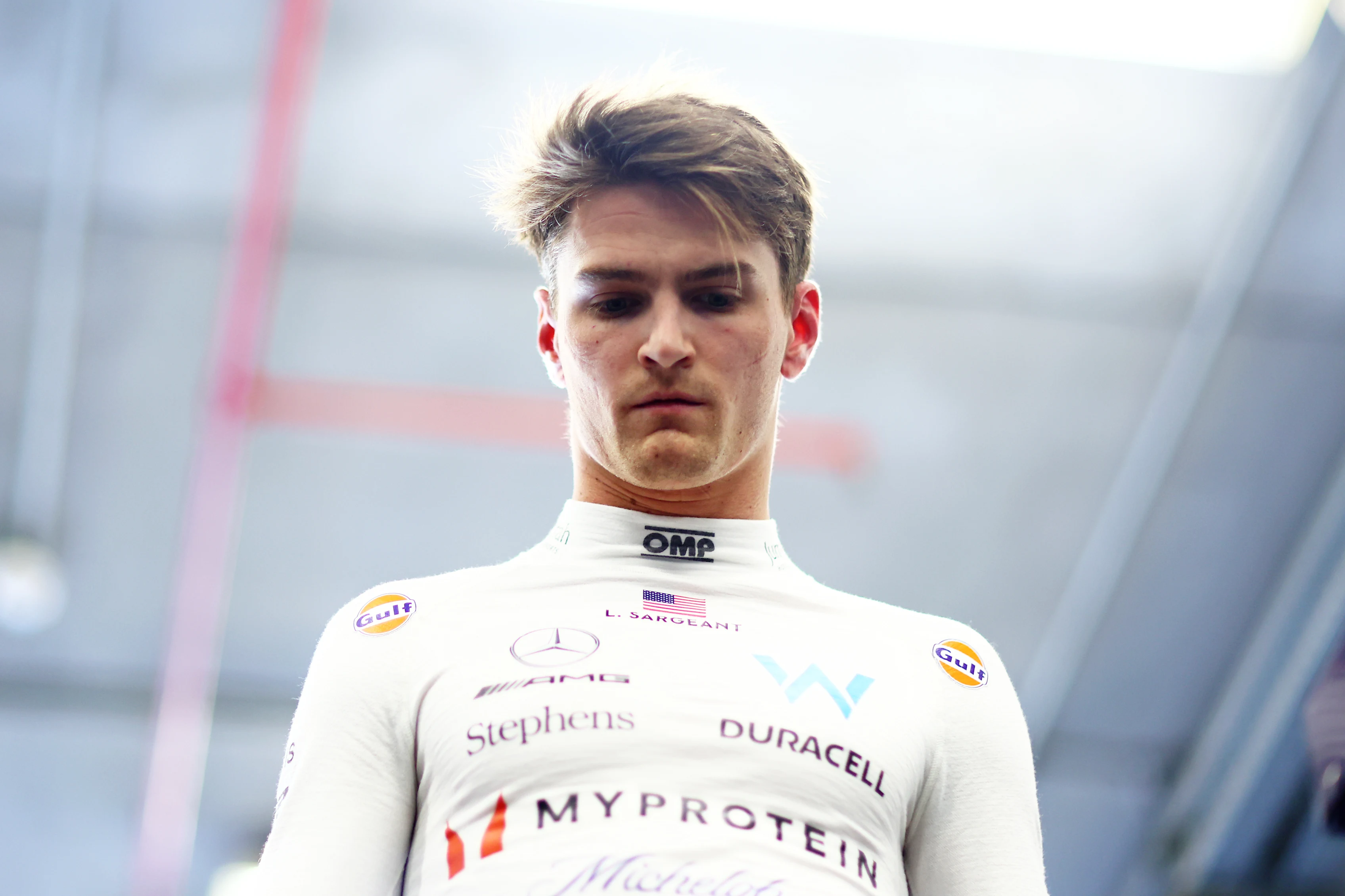 SAO PAULO, BRAZIL - NOVEMBER 04: 20th placed qualifier Logan Sargeant of United States Williams