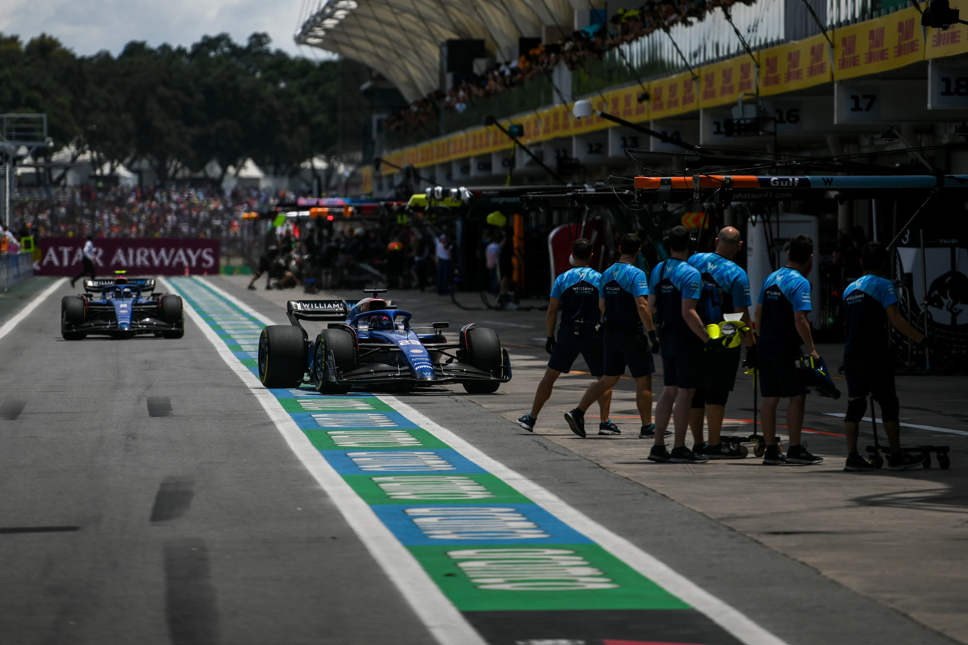 SAO PAULO, BRAZIL - NOVEMBER 04: Alexander Albon of Thailand driving the (23) Williams FW45 Mercedes in the Pitlane during the Sprint Shootout ahead of the F1 Grand Prix of Brazil at Autodromo Jose Carlos Pace on November 04, 2023 in Sao Paulo, Brazil. (Photo by Rudy Carezzevoli/Getty Images)