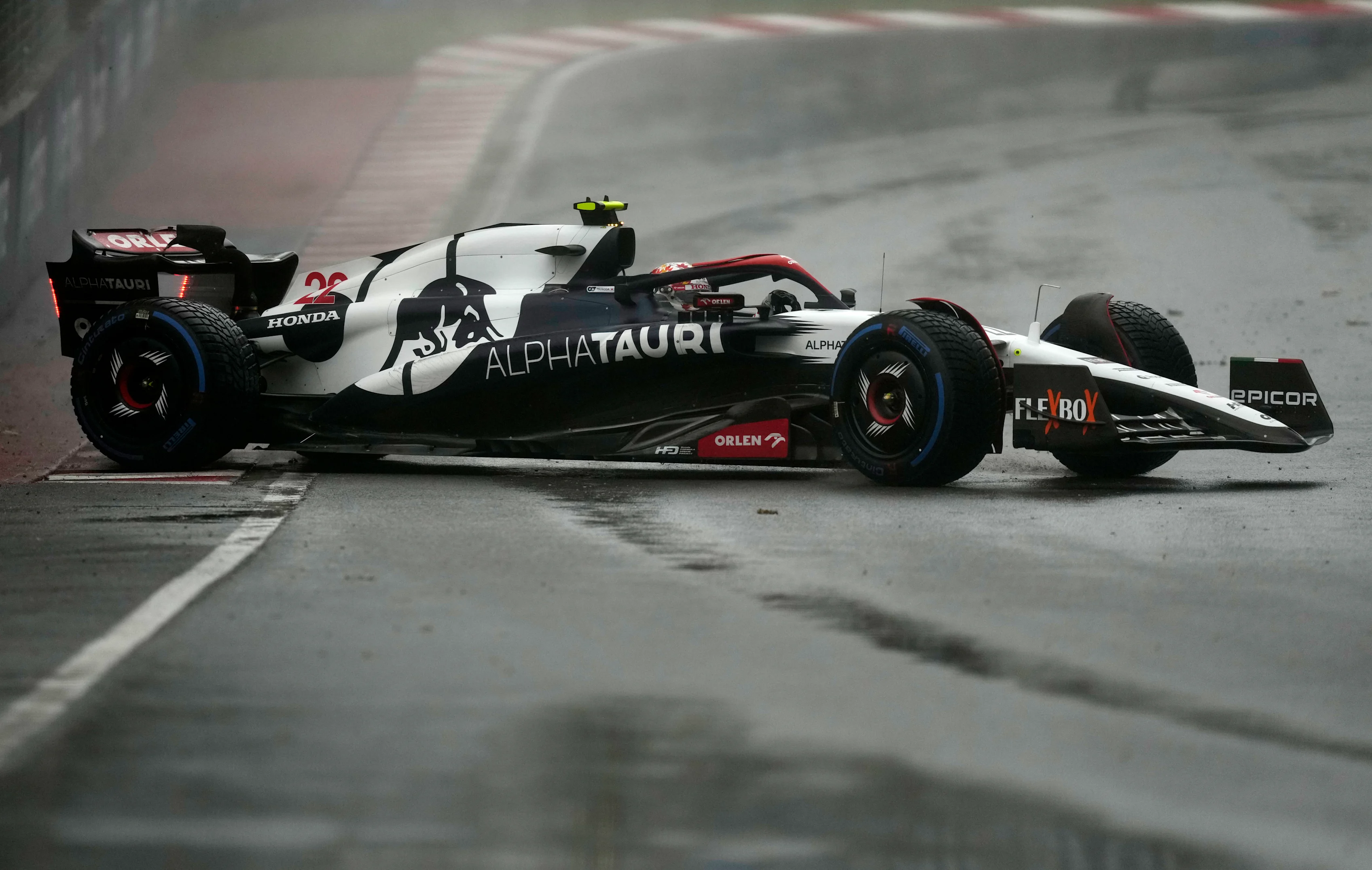 MONTREAL, QUEBEC - JUNE 17: Yuki Tsunoda of Japan driving the (22) Scuderia AlphaTauri AT04 spins during final practice ahead of the F1 Grand Prix of Canada at Circuit Gilles Villeneuve on June 17, 2023 in Montreal, Quebec. (Photo by Rudy Carezzevoli/Getty Images)