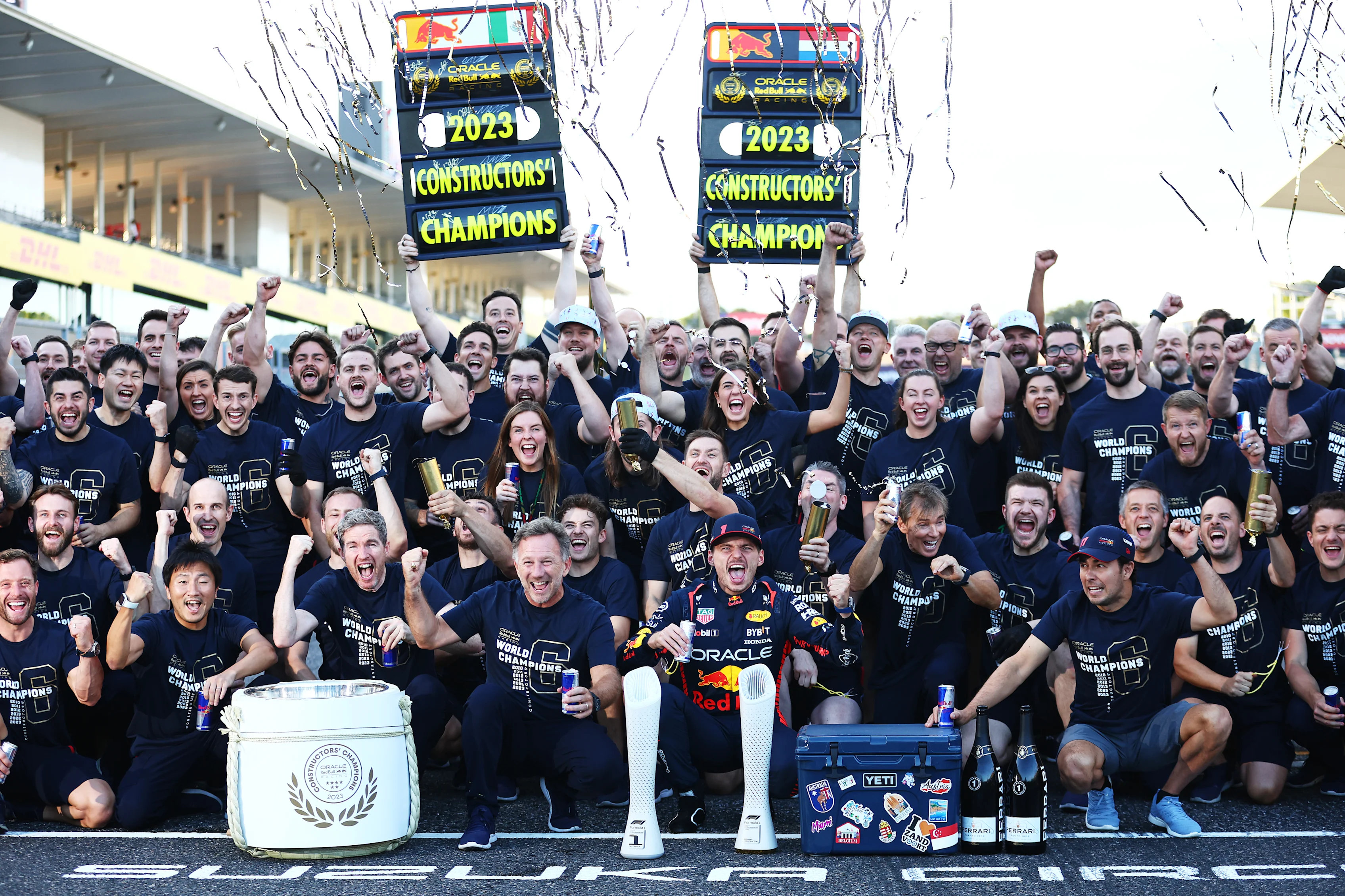 SUZUKA, JAPAN - SEPTEMBER 24: Race winner Max Verstappen of the Netherlands and Oracle Red Bull
