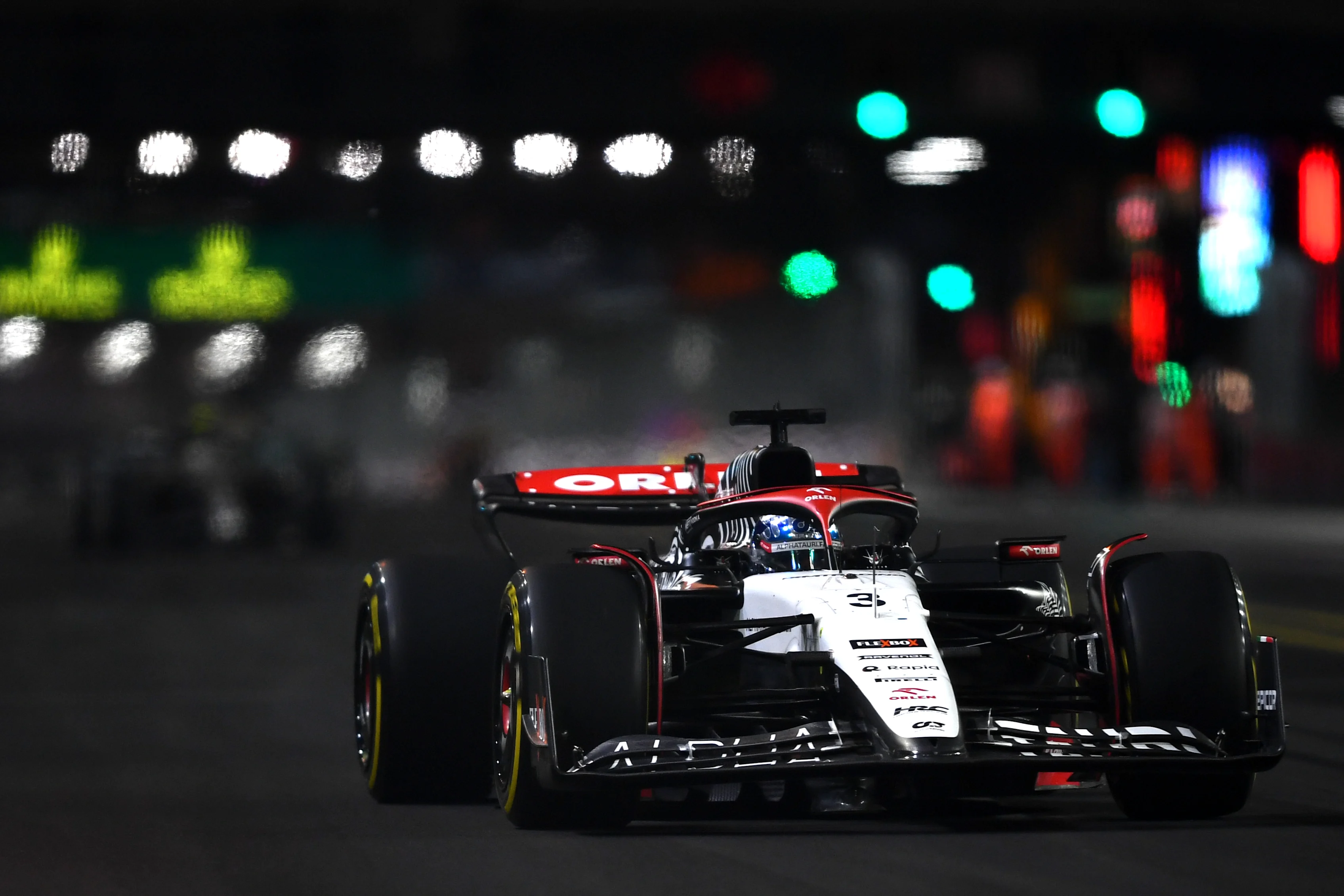 LAS VEGAS, NEVADA - NOVEMBER 18: Daniel Ricciardo of Australia driving the (3) Scuderia AlphaTauri