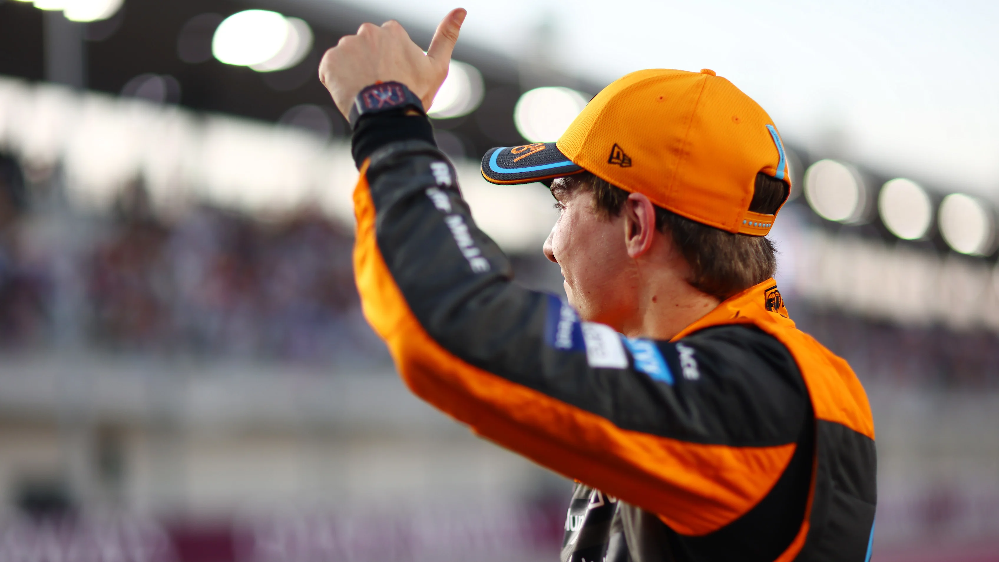 LUSAIL CITY, QATAR - OCTOBER 07: Sprint Shootout fastest qualifier Oscar Piastri of Australia and