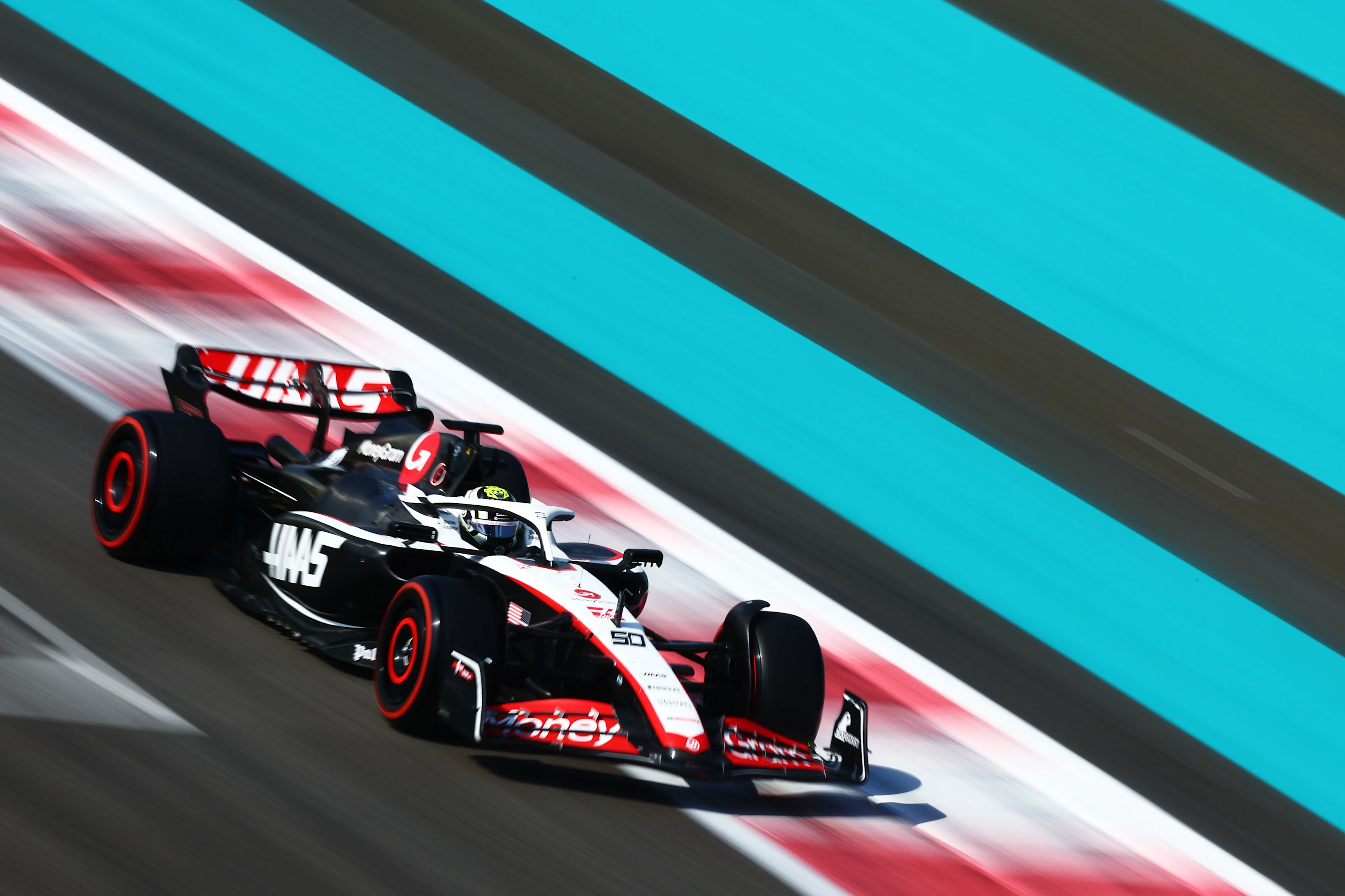 ABU DHABI, UNITED ARAB EMIRATES - NOVEMBER 28: Oliver Bearman of Great Britain driving the (50)