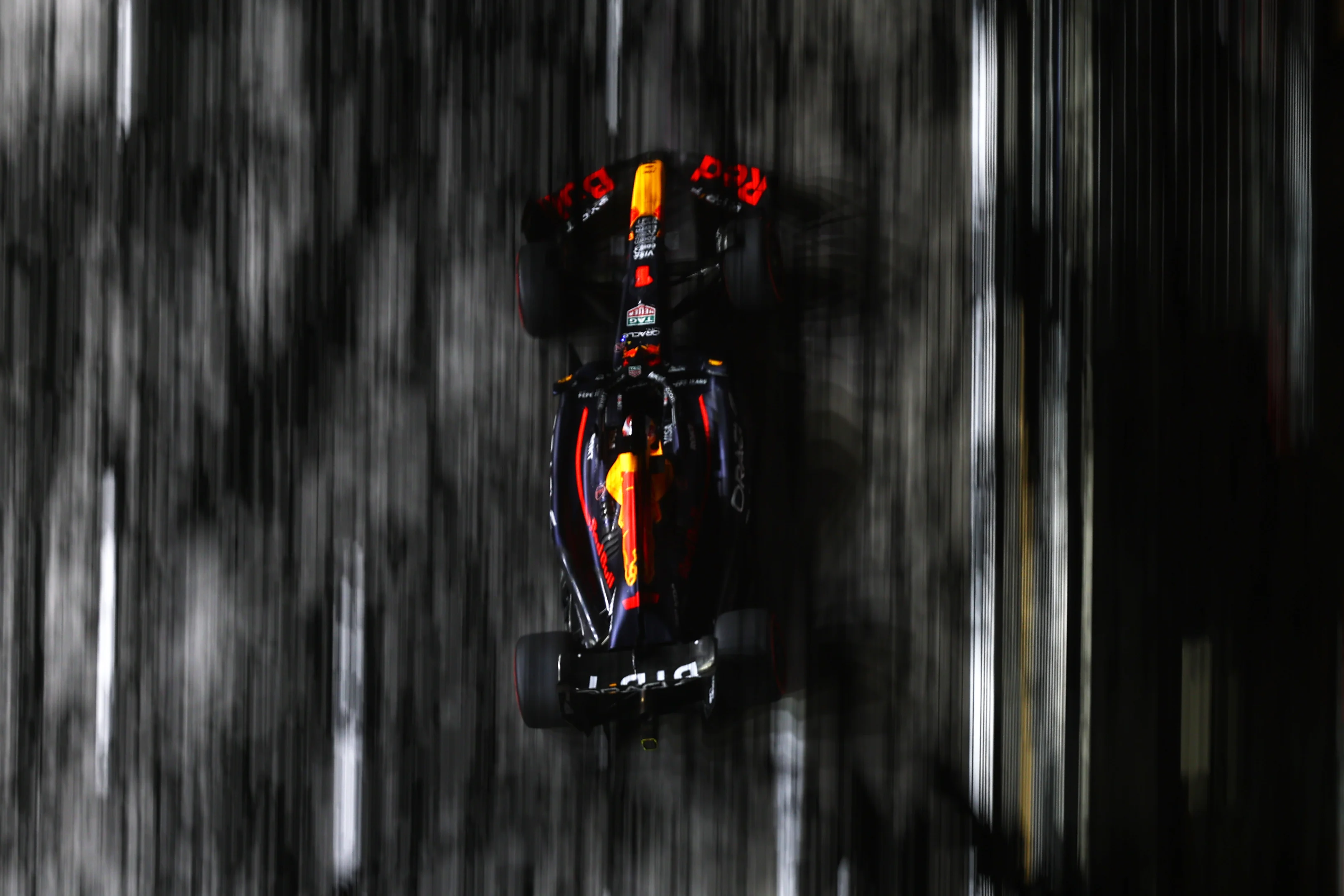 SINGAPORE, SINGAPORE - SEPTEMBER 20: Max Verstappen of the Netherlands driving the (1) Oracle Red Bull Racing RB20 on track during practice ahead of the F1 Grand Prix of Singapore at Marina Bay Street Circuit on September 20, 2024 in Singapore, Singapore. (Photo by Lars Baron - Formula 1/Formula 1 via Getty Images)
