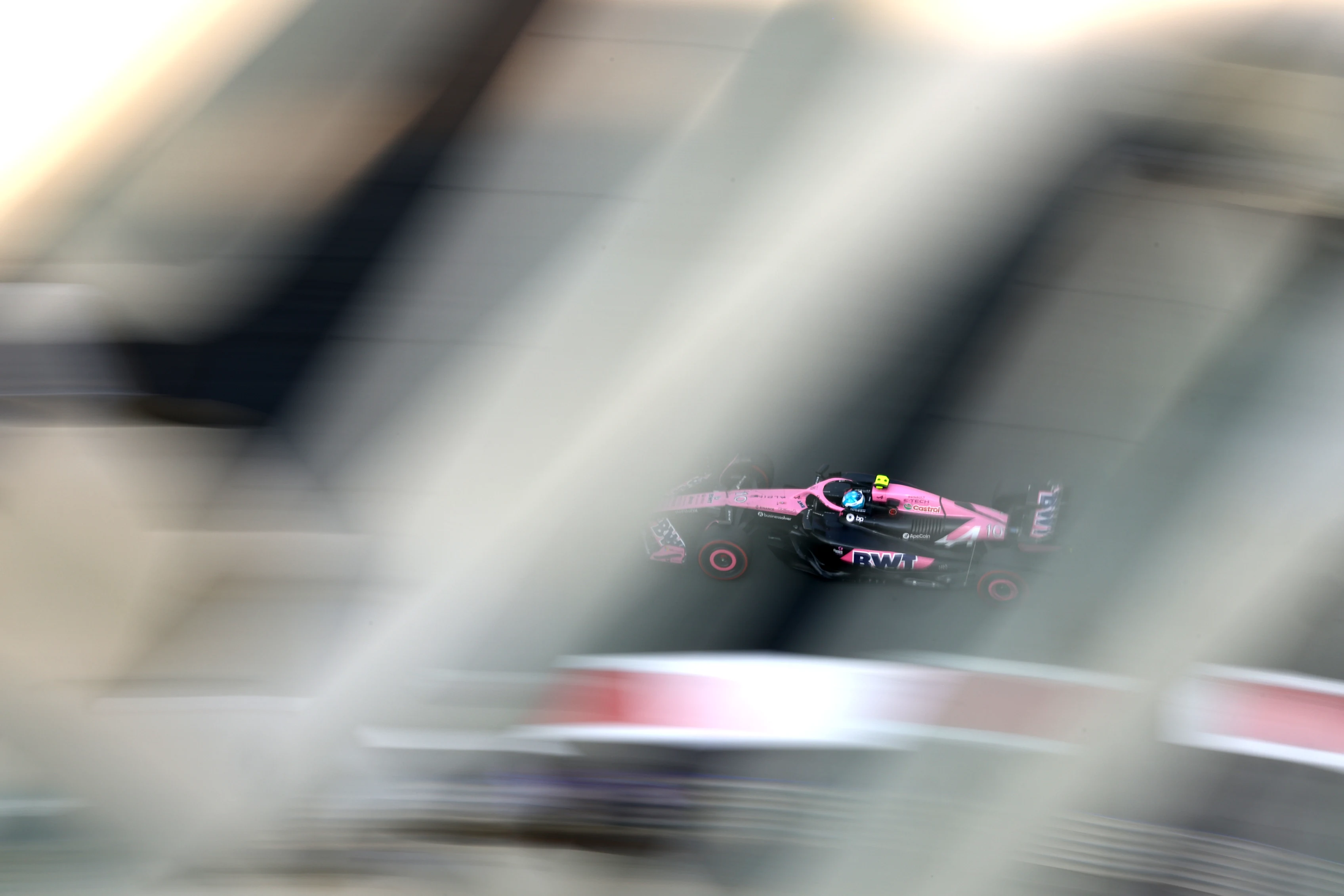 ABU DHABI, UNITED ARAB EMIRATES - DECEMBER 06: Pierre Gasly of France driving the (10) Alpine F1 A524 Renault on track during practice ahead of the F1 Grand Prix of Abu Dhabi at Yas Marina Circuit on December 06, 2024 in Abu Dhabi, United Arab Emirates. (Photo by Mark Thompson/Getty Images)