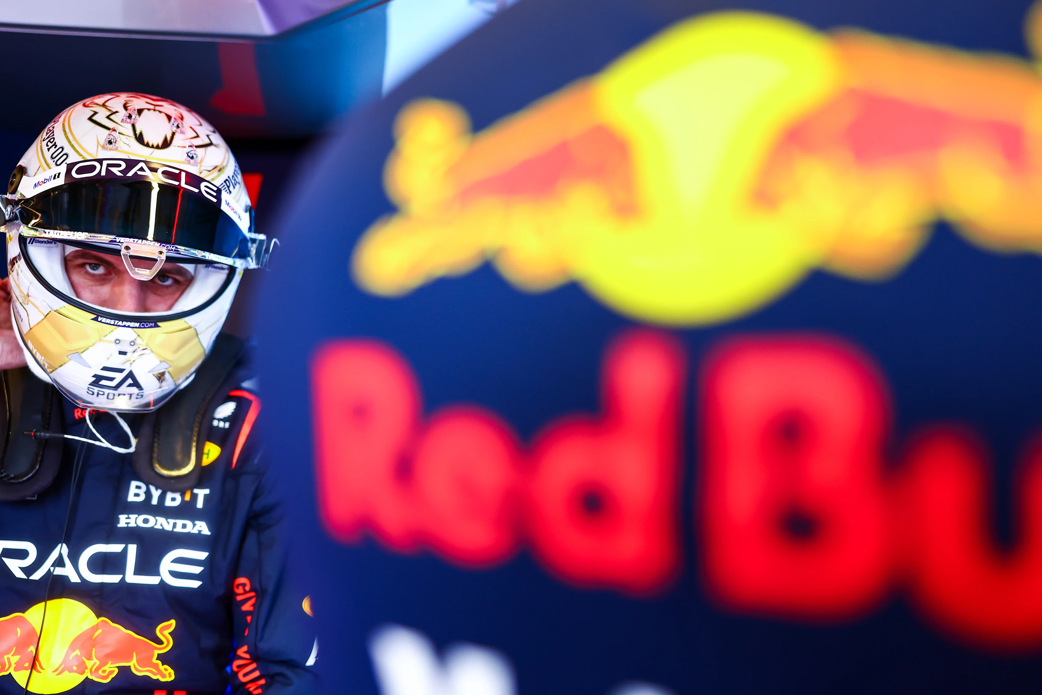 ABU DHABI, UNITED ARAB EMIRATES - DECEMBER 06: Max Verstappen of the Netherlands and Oracle Red Bull Racing prepares to drive in the garage during practice ahead of the F1 Grand Prix of Abu Dhabi at Yas Marina Circuit on December 06, 2024 in Abu Dhabi, United Arab Emirates. (Photo by Mark Thompson/Getty Images)