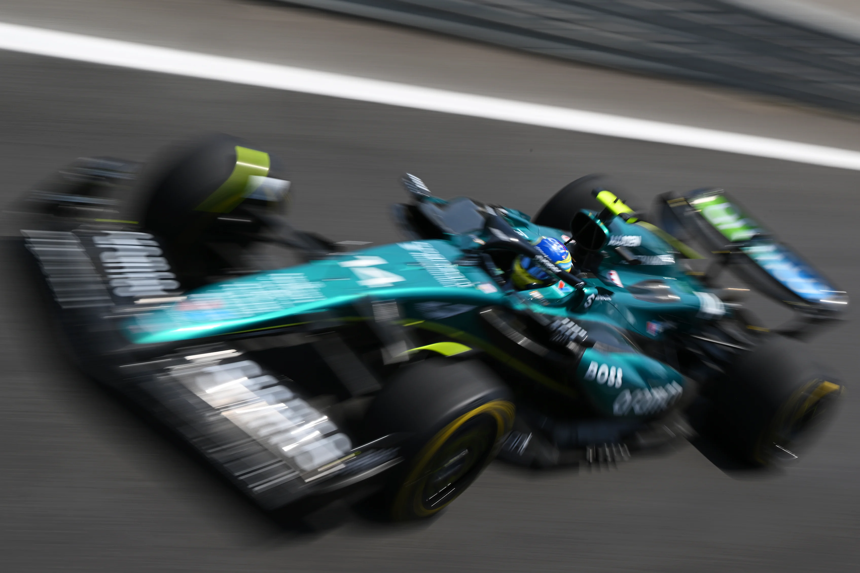 SAO PAULO, BRAZIL - NOVEMBER 01: Fernando Alonso of Spain driving the (14) Aston Martin AMR24 Mercedes on track during practice ahead of the F1 Grand Prix of Brazil at Autodromo Jose Carlos Pace on November 01, 2024 in Sao Paulo, Brazil. (Photo by Clive Mason/Getty Images)