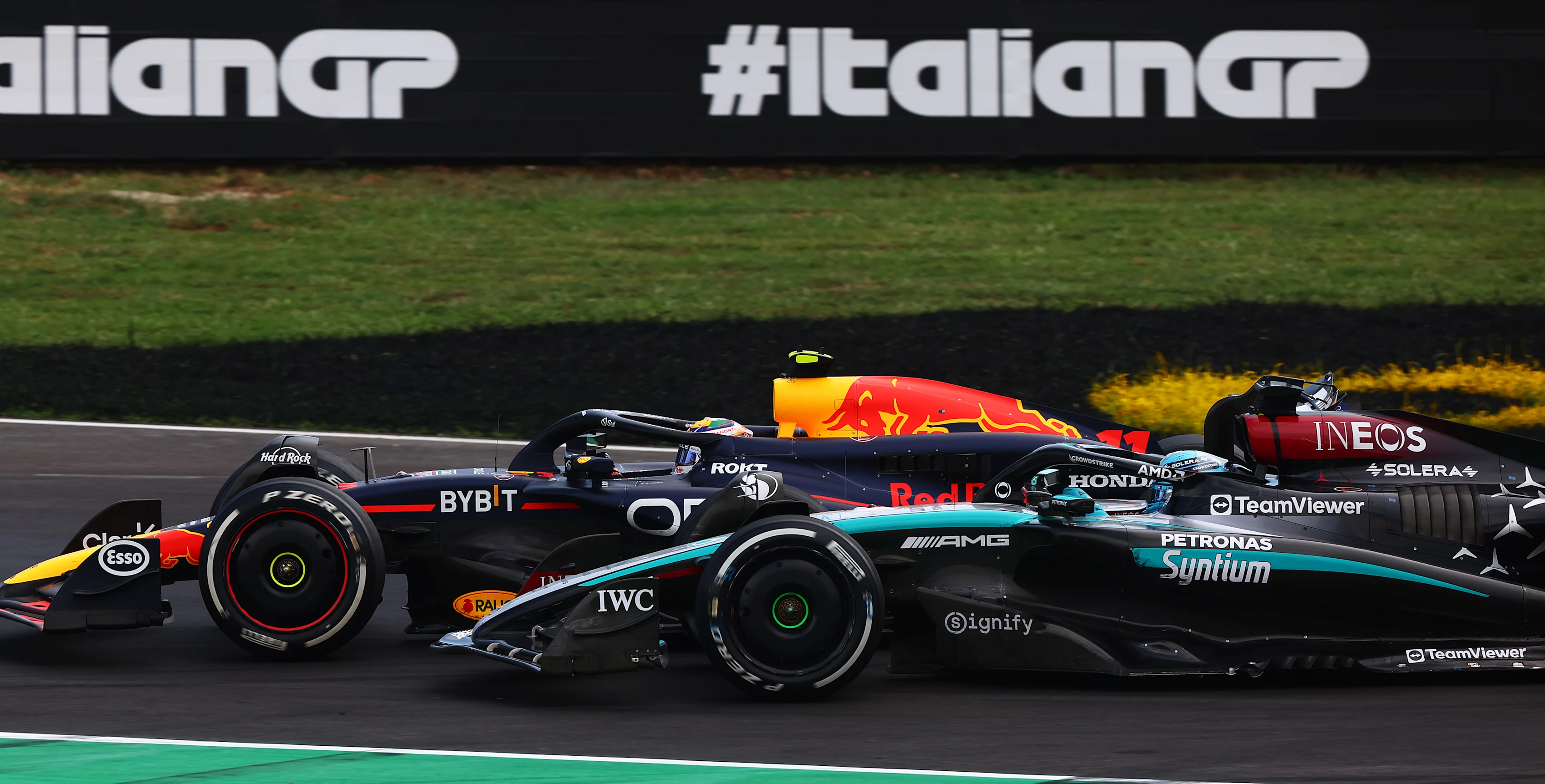 MONZA, ITALY - SEPTEMBER 01: Sergio Perez of Mexico driving the (11) Oracle Red Bull Racing RB20