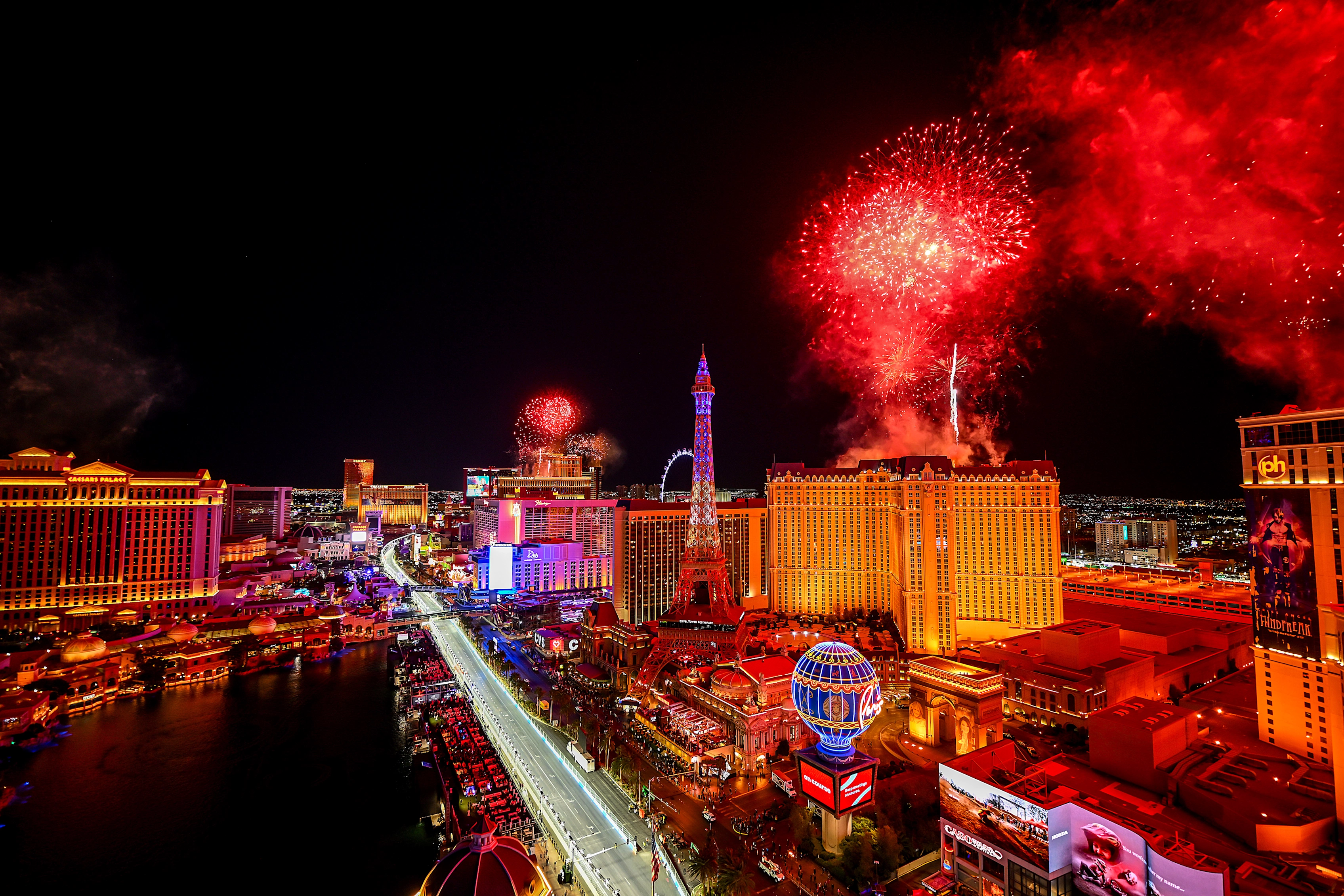 LAS VEGAS, NEVADA - NOVEMBER 23: A general view over the circuit as fireworks go off after the F1
