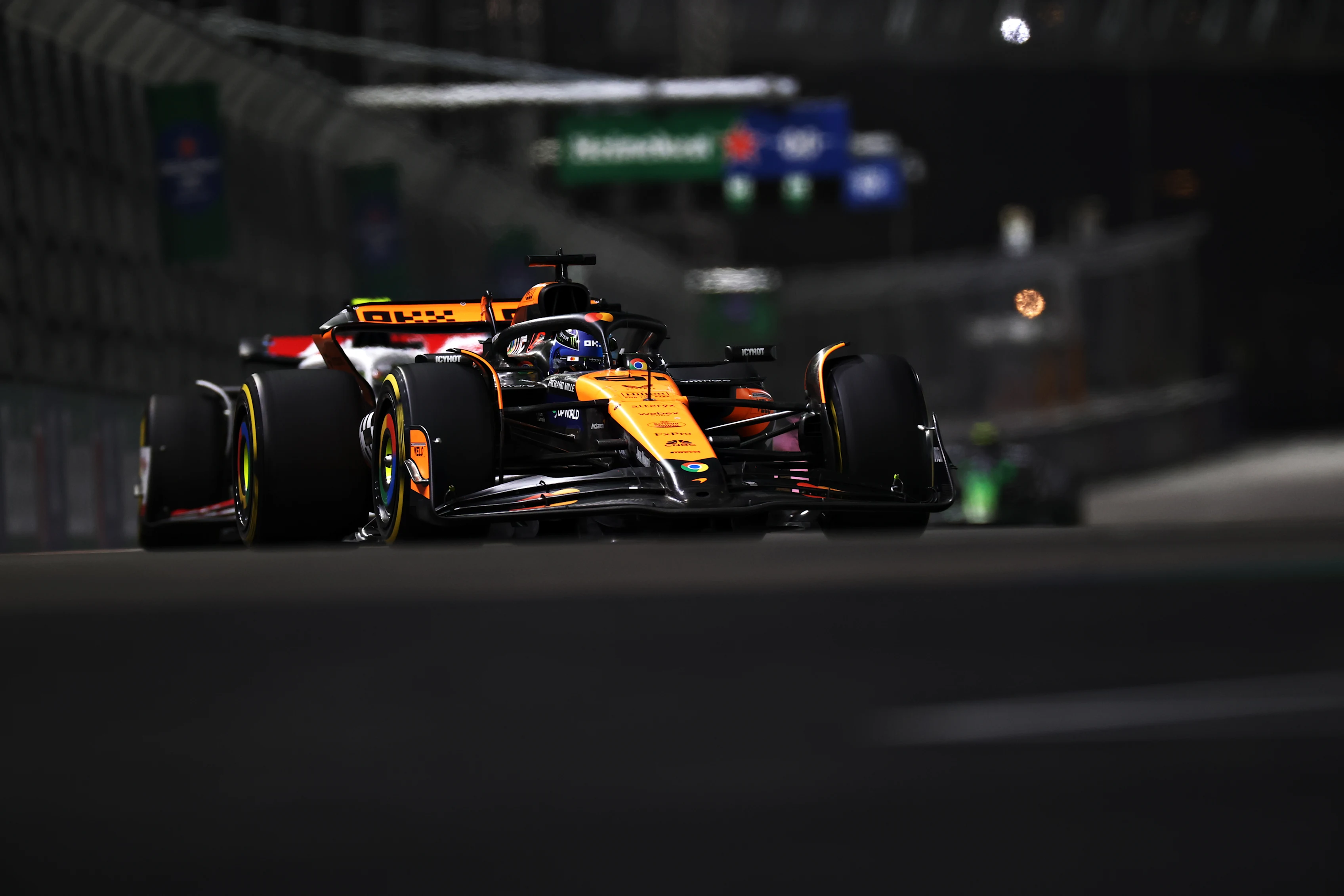 LAS VEGAS, NEVADA - NOVEMBER 23: Oscar Piastri driving the (81) McLaren MCL38 Mercedes on track  during the F1 Grand Prix of Las Vegas at Las Vegas Strip Circuit on November 23, 2024. (Photo by Jared C. Tilton - Formula 1/Formula 1 via Getty Images)