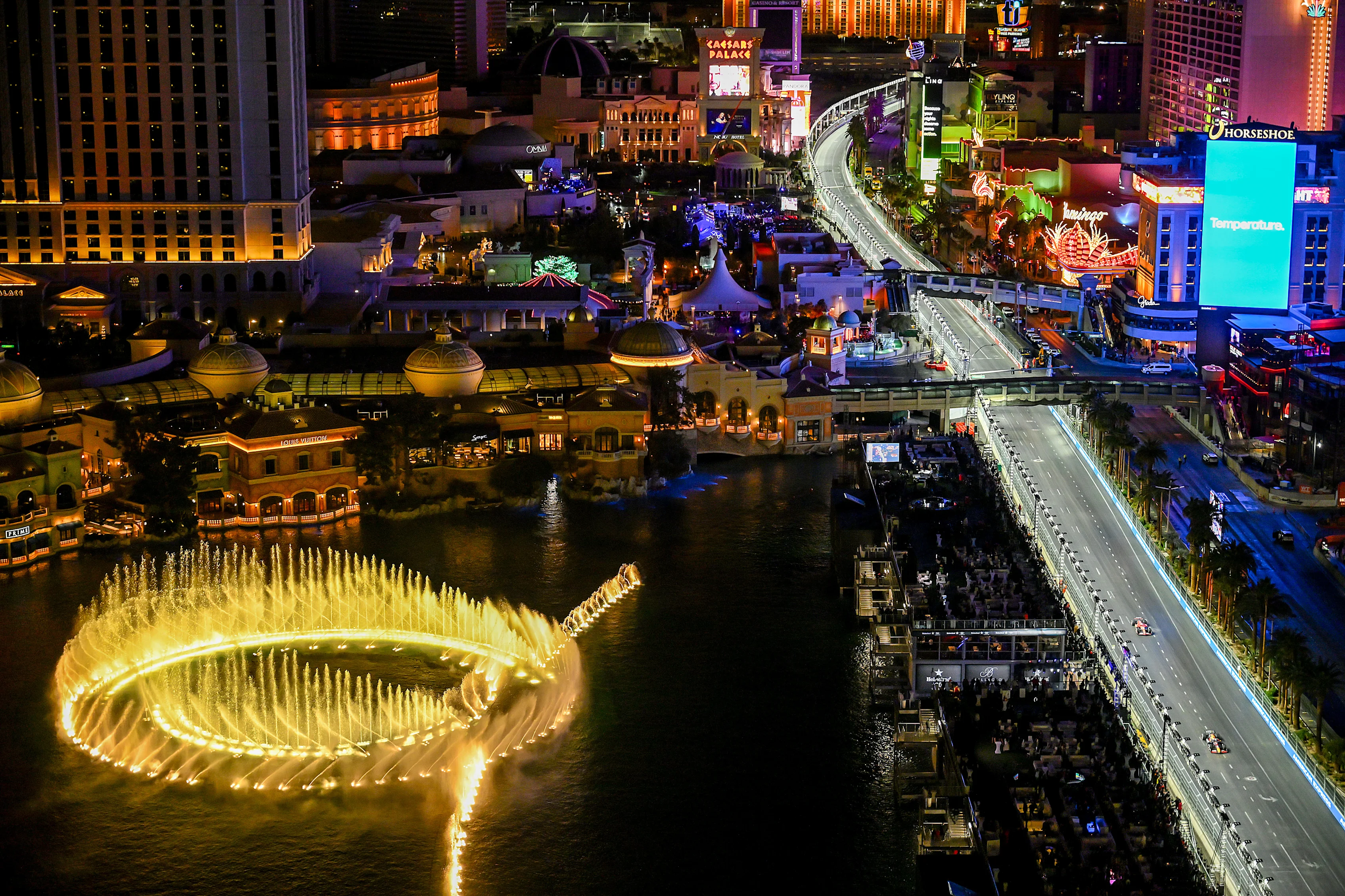 LAS VEGAS, NEVADA - NOVEMBER 23: Max Verstappen of the Netherlands driving the (1) Oracle Red Bull