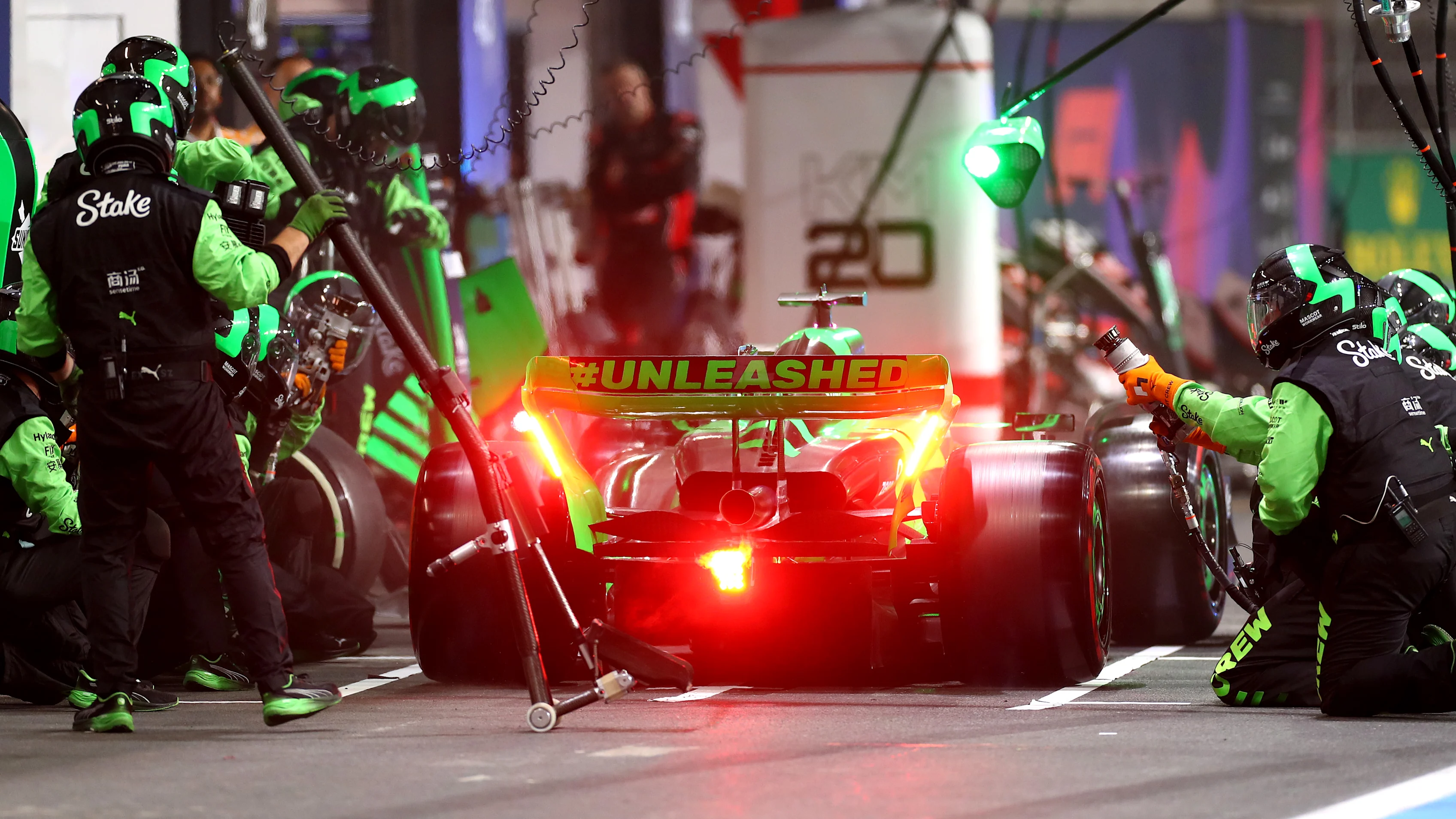 JEDDAH, SAUDI ARABIA - MARCH 09: Valtteri Bottas of Finland driving the (77) Kick Sauber C44 Ferrari makes a pitstop during the F1 Grand Prix of Saudi Arabia at Jeddah Corniche Circuit on March 09, 2024 in Jeddah, Saudi Arabia. (Photo by Peter Fox - Formula 1/Formula 1 via Getty Images)