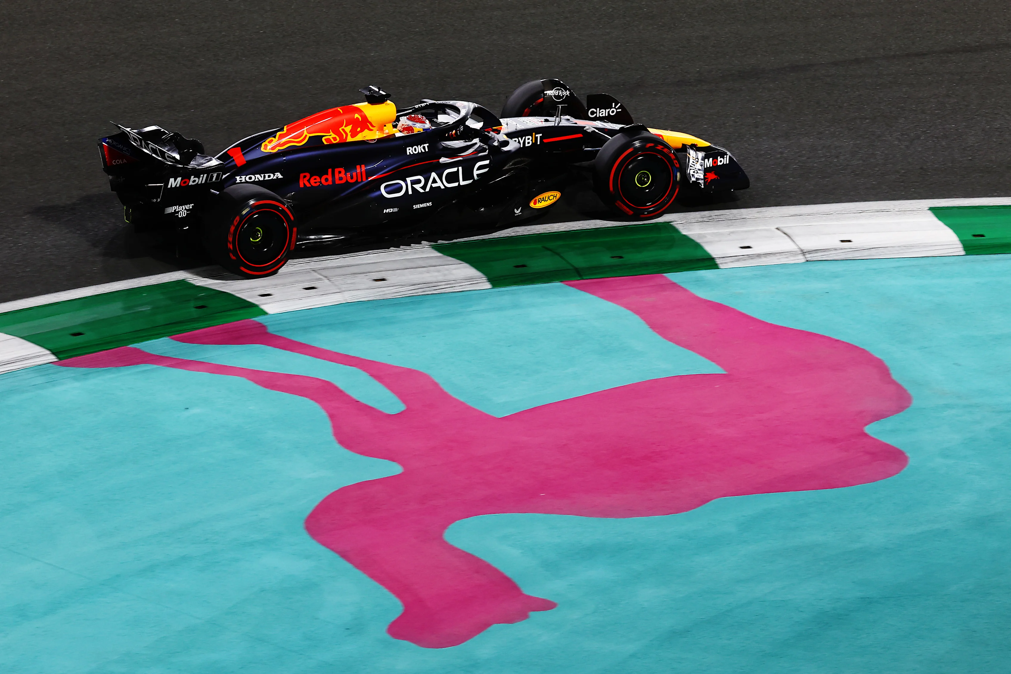 JEDDAH, SAUDI ARABIA - MARCH 07: Max Verstappen of the Netherlands driving the (1) Oracle Red Bull Racing RB20 on track  during practice ahead of the F1 Grand Prix of Saudi Arabia at Jeddah Corniche Circuit on March 07, 2024 in Jeddah, Saudi Arabia. (Photo by Mark Thompson/Getty Images)