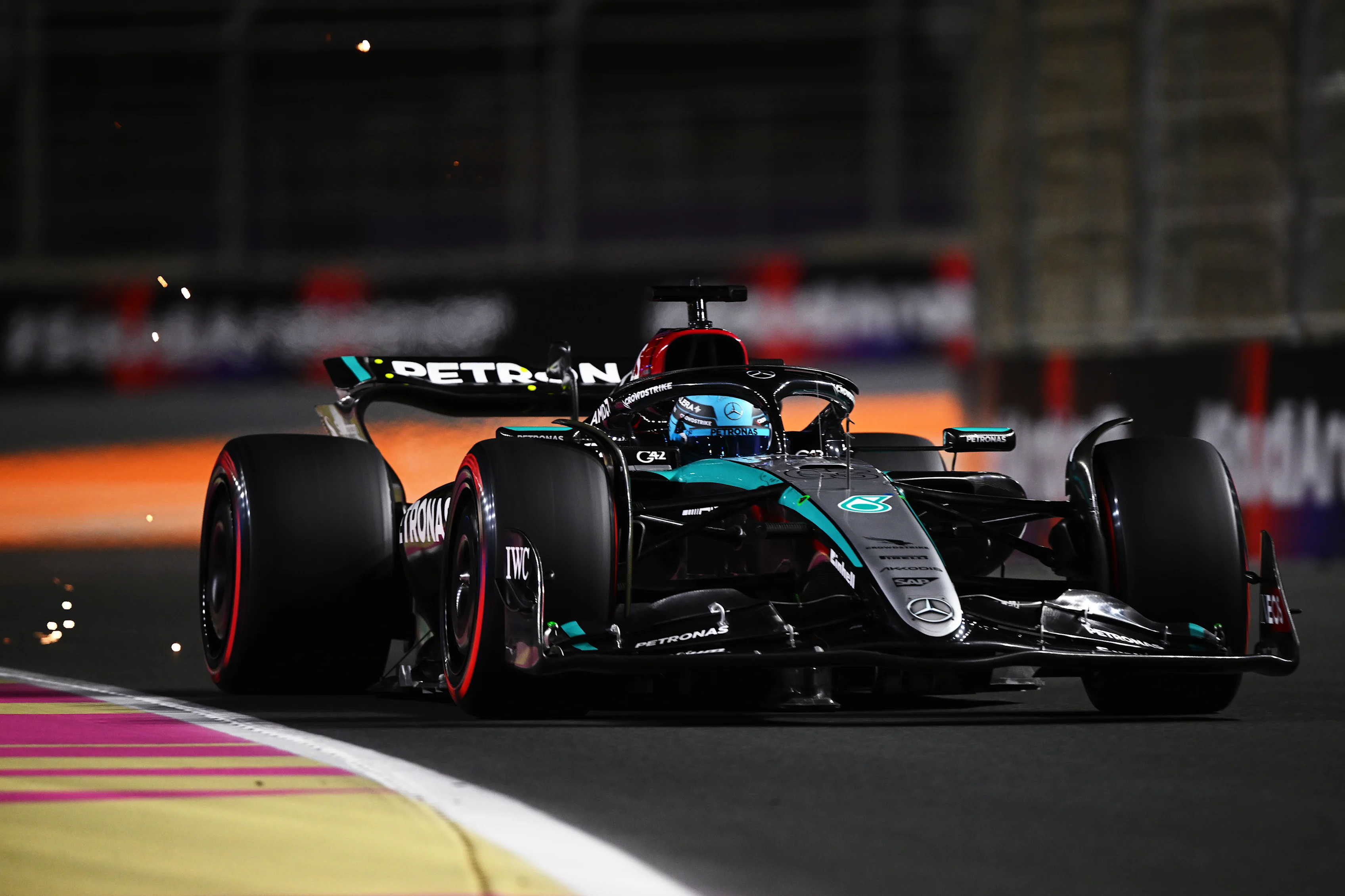 JEDDAH, SAUDI ARABIA - MARCH 08: George Russell of Great Britain driving the (63) Mercedes AMG Petronas F1 Team W15 on track during qualifying ahead of the F1 Grand Prix of Saudi Arabia at Jeddah Corniche Circuit on March 08, 2024 in Jeddah, Saudi Arabia. (Photo by Clive Mason/Getty Images)