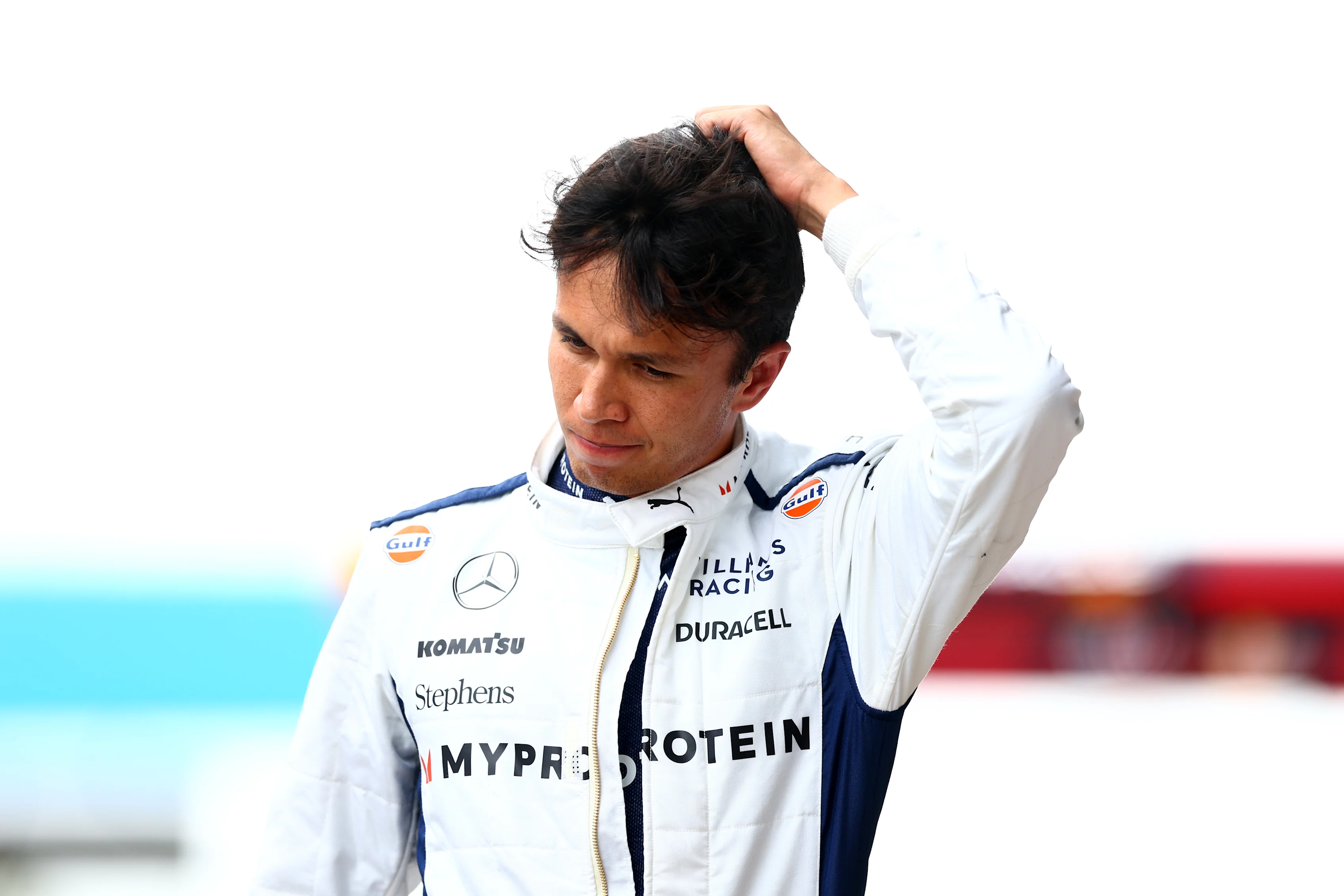 BARCELONA, SPAIN - JUNE 22: 19th placed Alexander Albon of Thailand and Williams walks in the Pitlane during qualifying ahead of the F1 Grand Prix of Spain at Circuit de Barcelona-Catalunya on June 22, 2024 in Barcelona, Spain. (Photo by Clive Rose - Formula 1/Formula 1 via Getty Images)